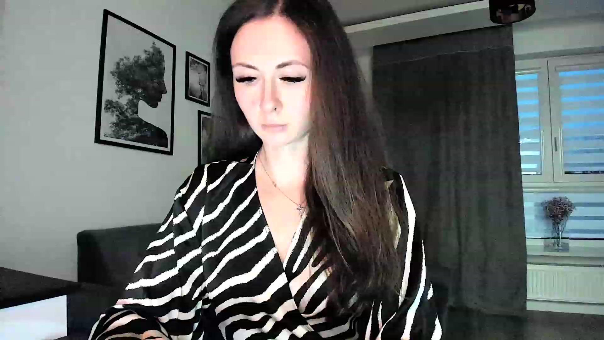 Gallery image thumbnail from Amber_Fry's myfreecams stream on, 02/08/2024, 16:10 image 4 of 20