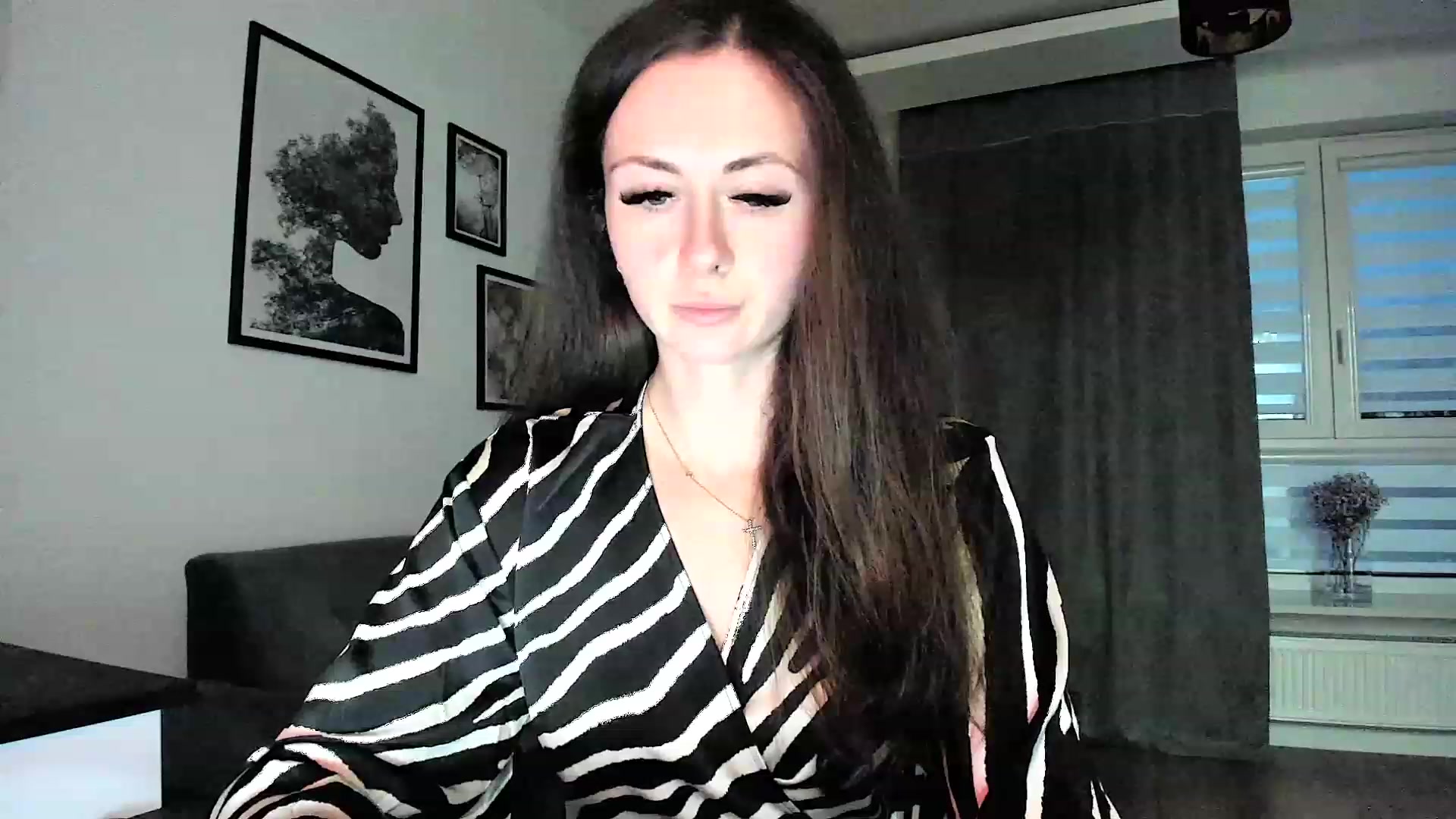 Gallery image thumbnail from Amber_Fry's myfreecams stream on, 02/08/2024, 16:10 image 7 of 20