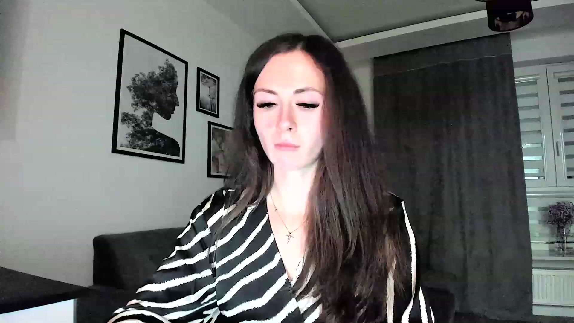 Gallery image thumbnail from Amber_Fry's myfreecams stream on, 02/08/2024, 19:47 image 1 of 20