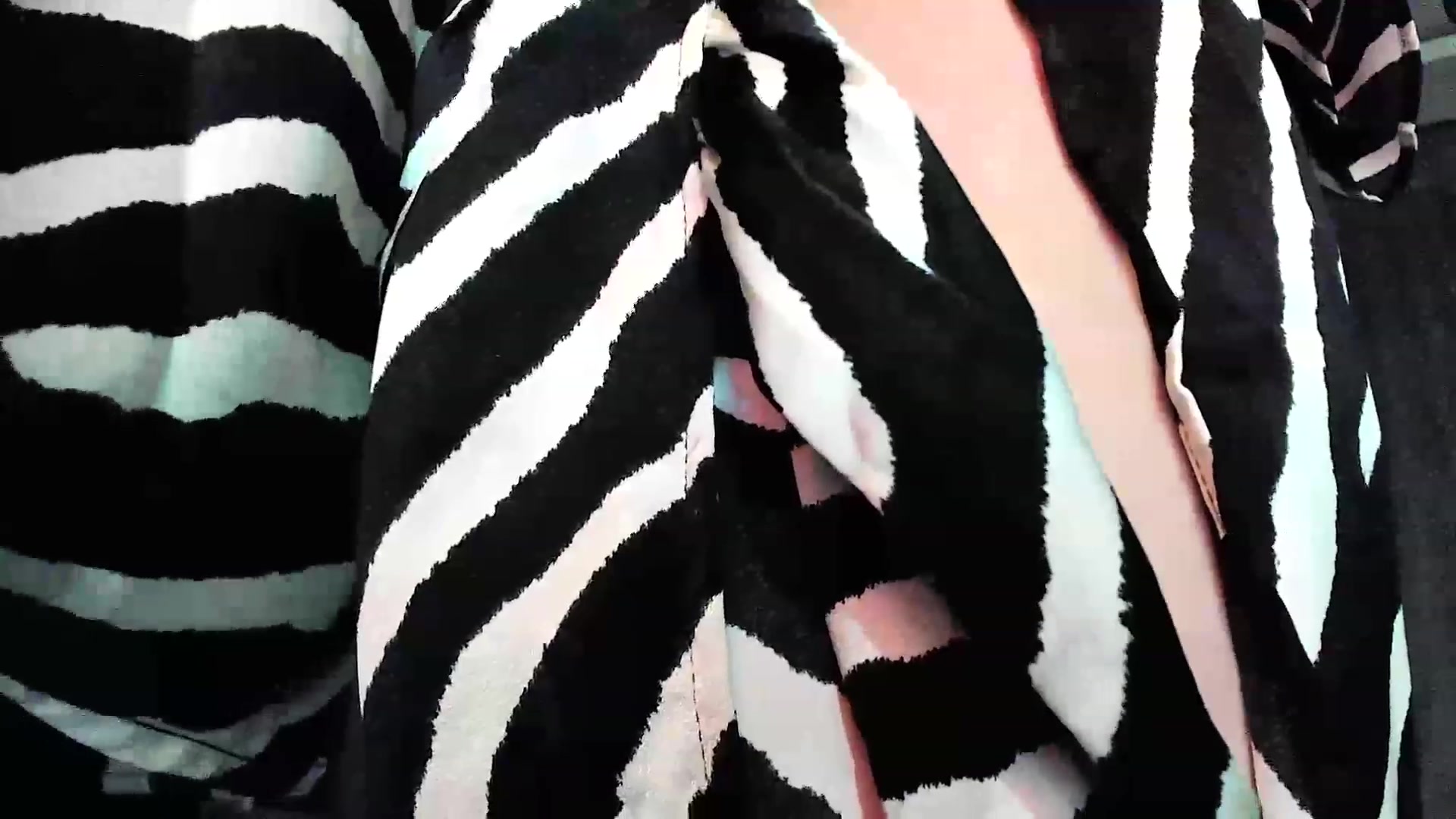 Gallery image thumbnail from Amber_Fry's myfreecams stream on, 02/08/2024, 19:47 image 6 of 20