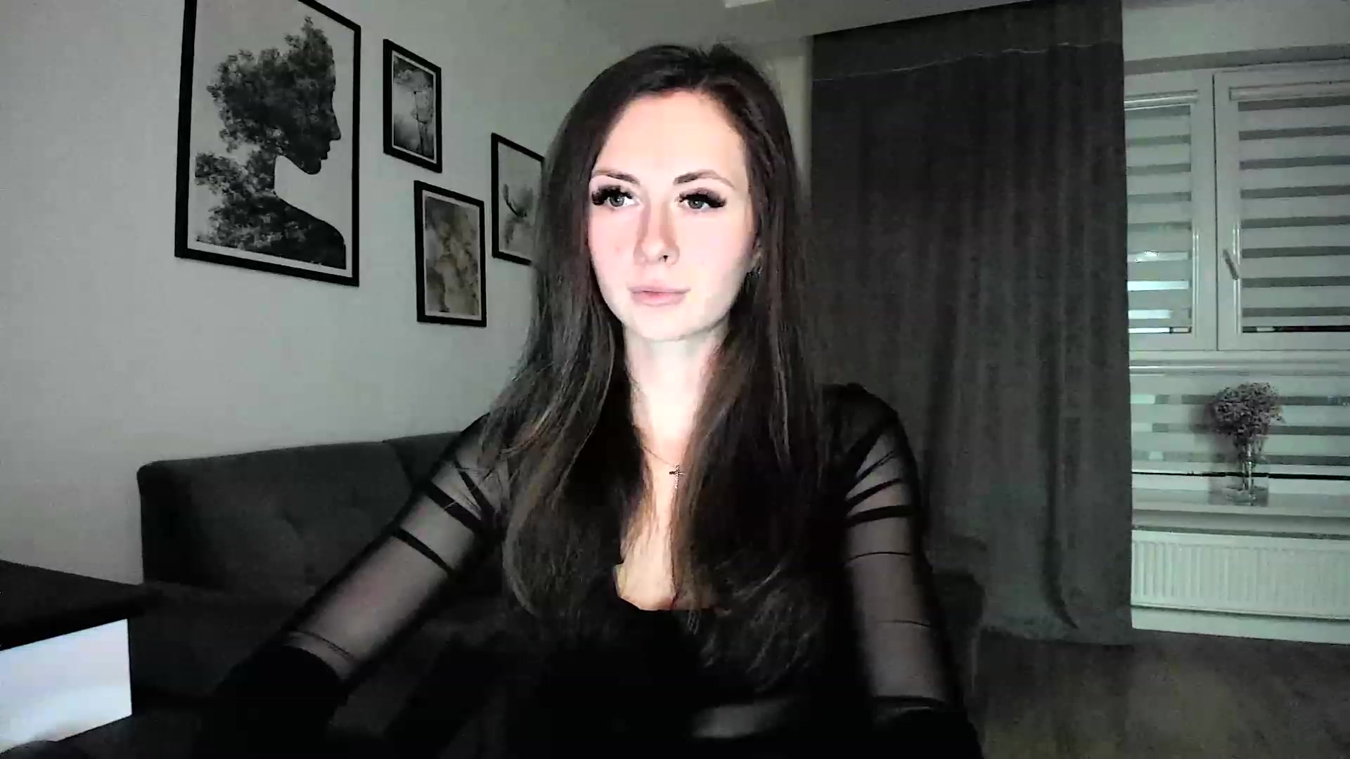 Gallery image thumbnail from Amber_Fry's myfreecams stream on, 02/09/2024, 17:08 image 10 of 20