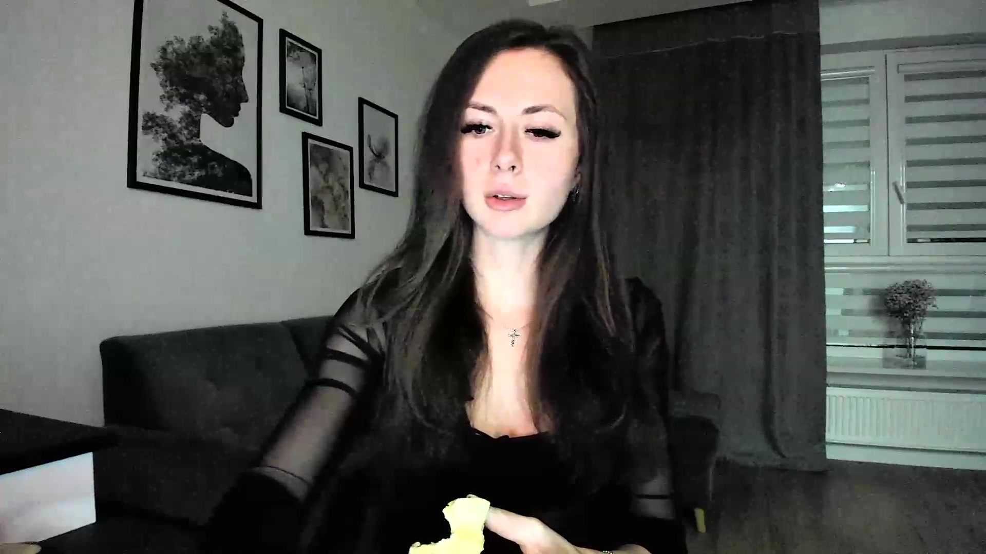 Gallery image thumbnail from Amber_Fry's myfreecams stream on, 02/09/2024, 17:08 image 5 of 20