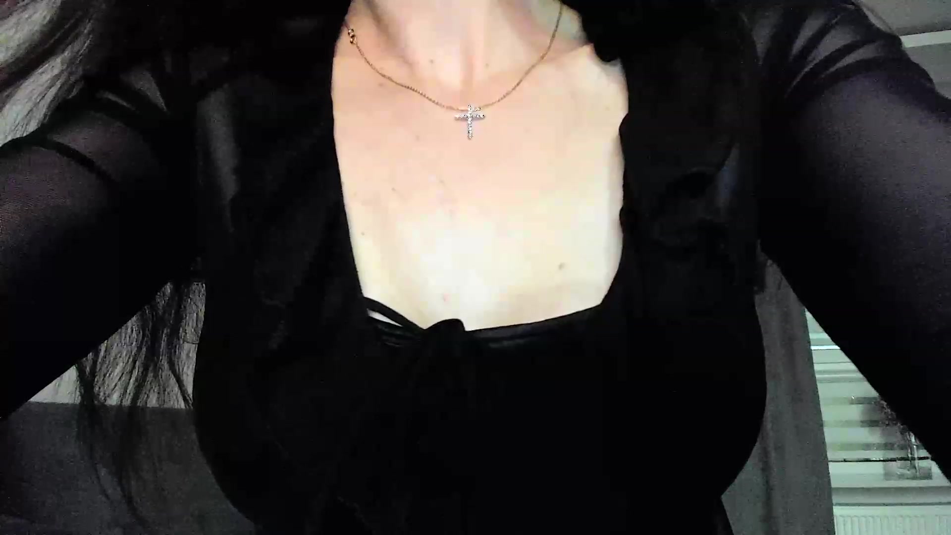 Gallery image thumbnail from Amber_Fry's myfreecams stream on, 02/09/2024, 17:08 image 15 of 20