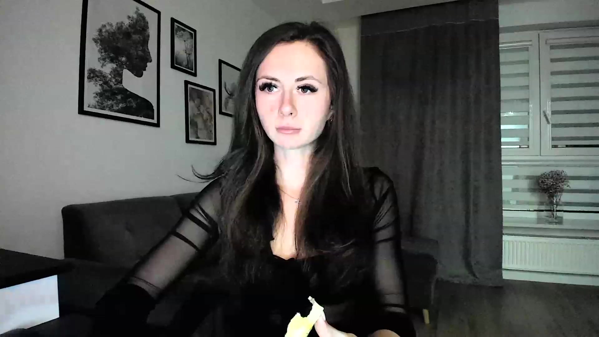 Gallery image thumbnail from Amber_Fry's myfreecams stream on, 02/09/2024, 17:08 image 8 of 20