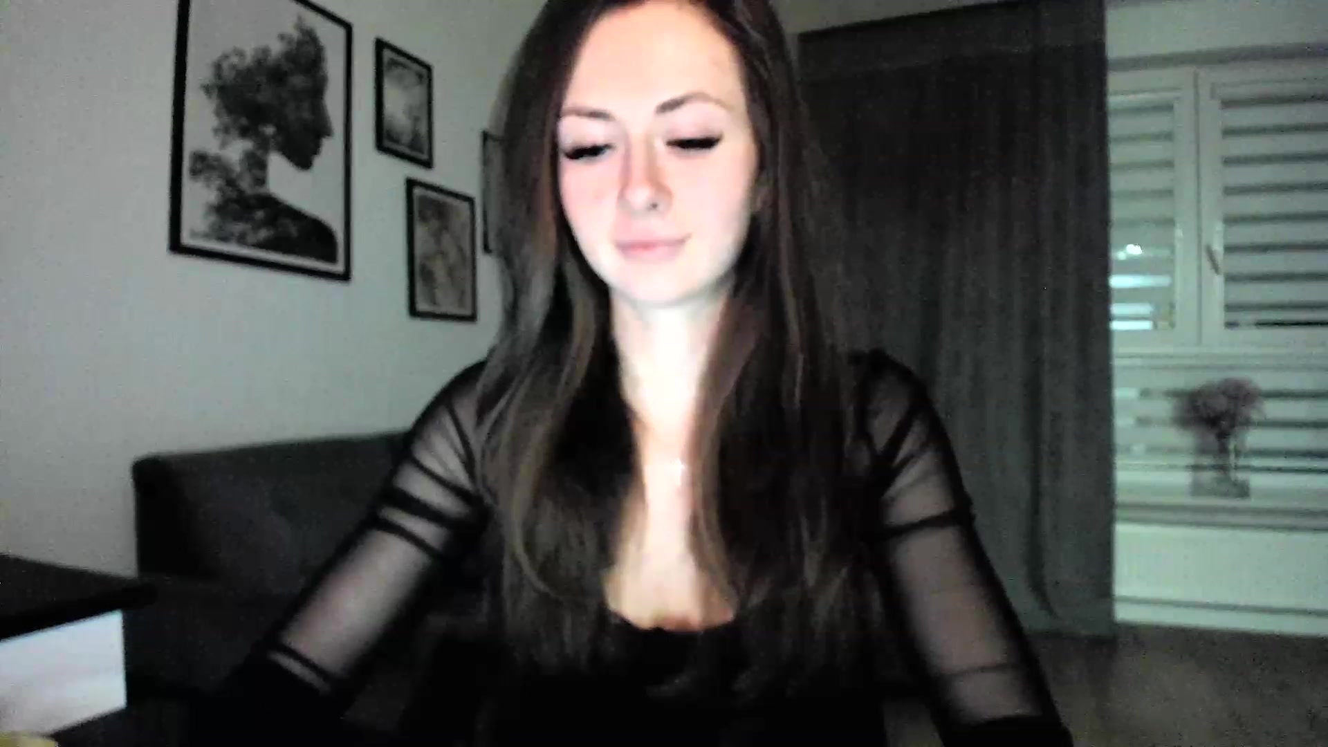 Gallery image thumbnail from Amber_Fry's myfreecams stream on, 02/09/2024, 17:08 image 3 of 20