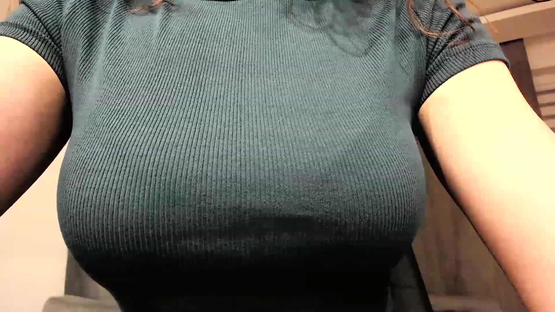 Gallery image thumbnail from Amber_Fry's myfreecams stream on, 02/12/2024, 18:51 image 7 of 20