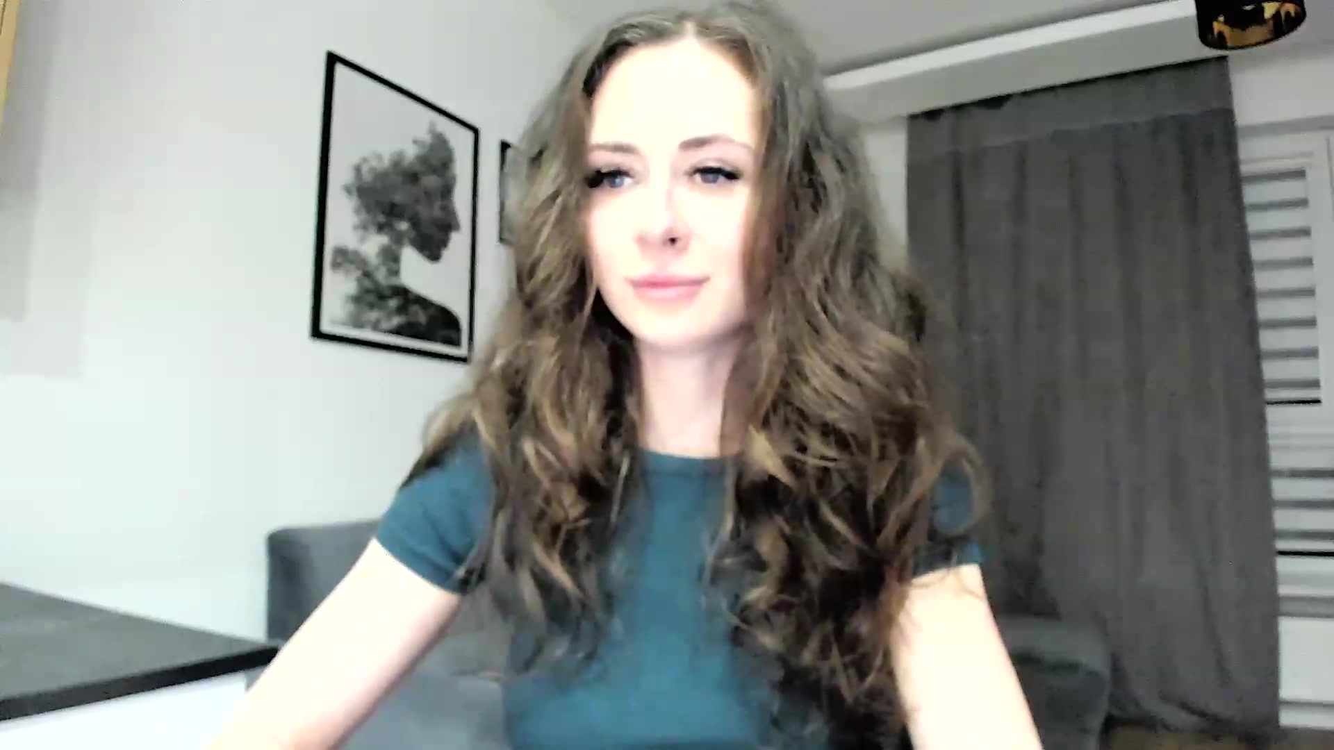 Gallery image thumbnail from Amber_Fry's myfreecams stream on, 02/12/2024, 18:51 image 3 of 20