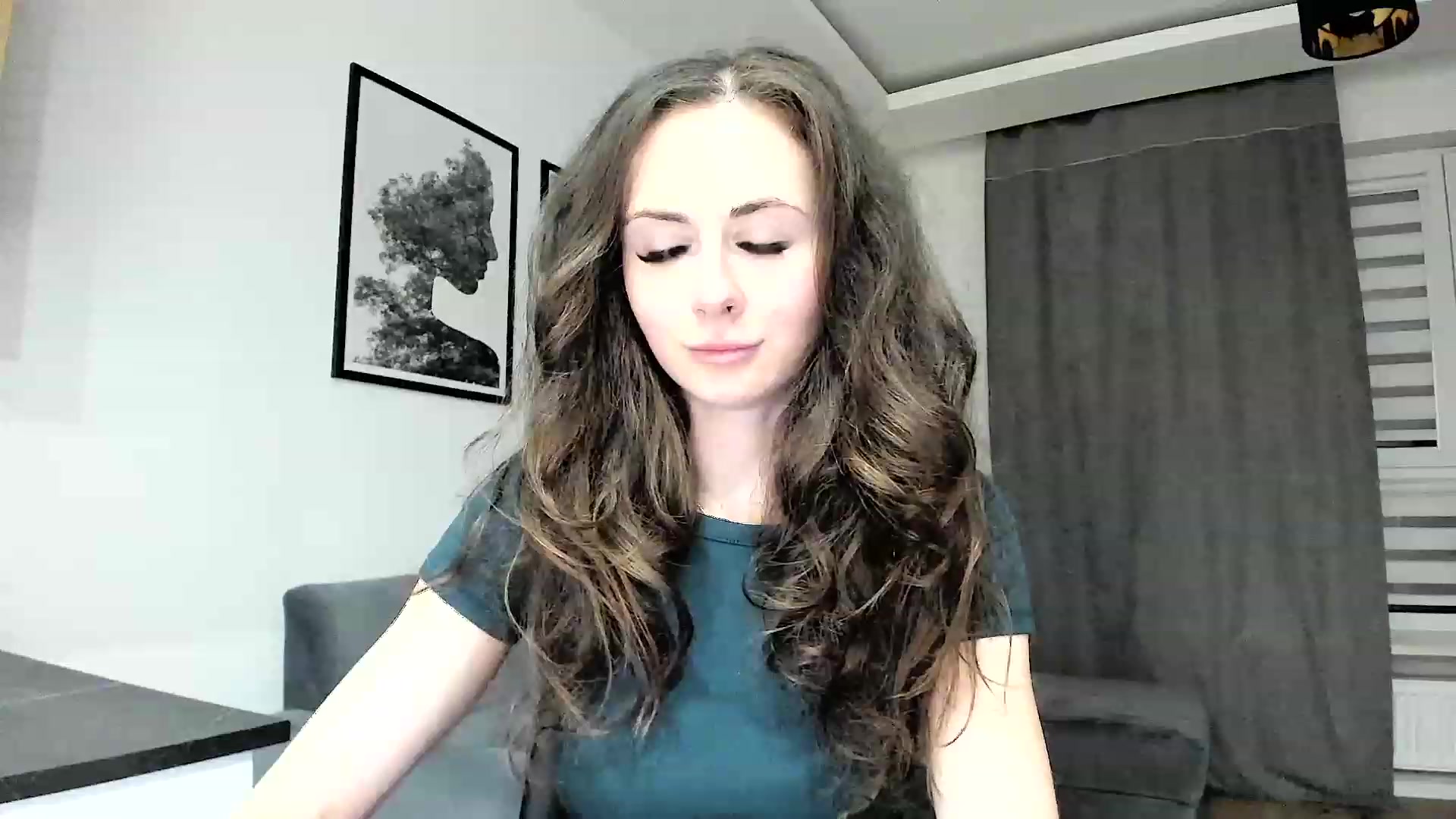 Gallery image thumbnail from Amber_Fry's myfreecams stream on, 02/12/2024, 18:51 image 1 of 20