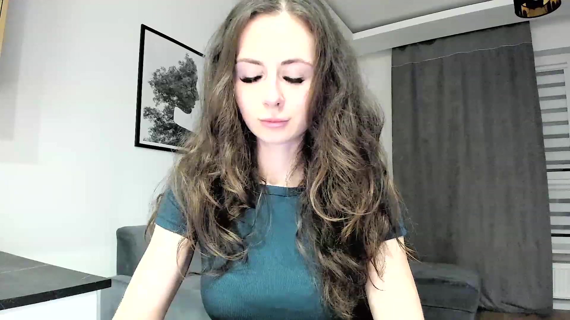 Gallery image thumbnail from Amber_Fry's myfreecams stream on, 02/12/2024, 18:51 image 10 of 20