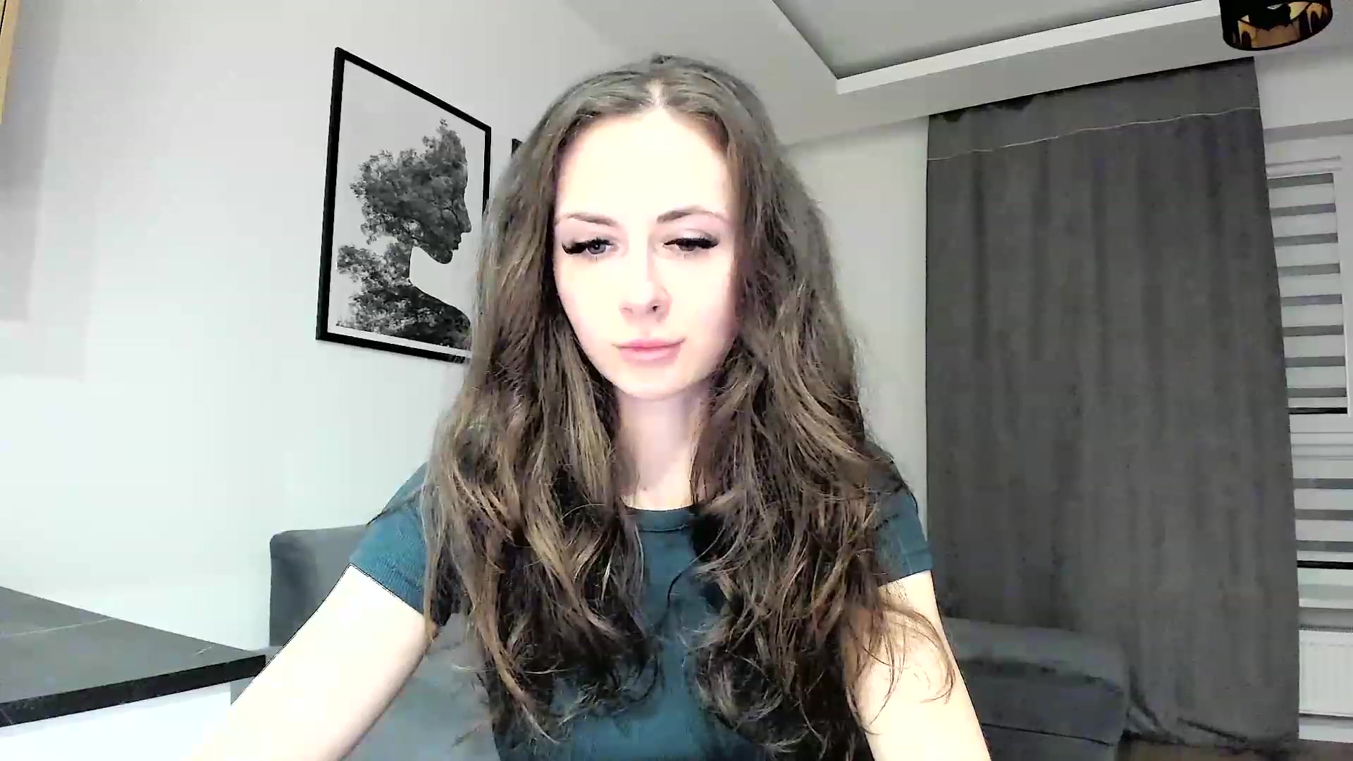 Gallery image thumbnail from Amber_Fry's myfreecams stream on, 02/12/2024, 18:51 image 12 of 20