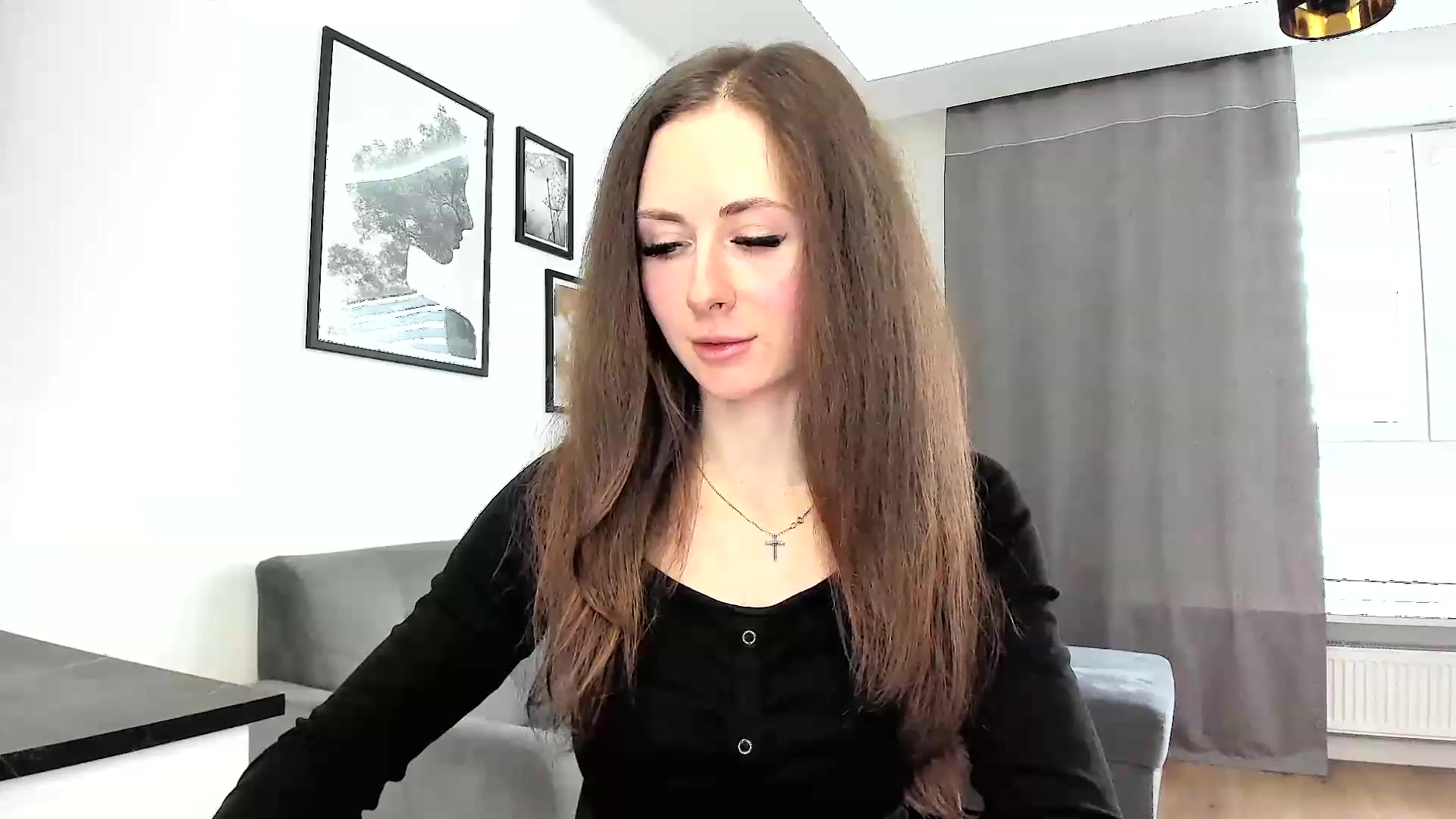 Gallery image thumbnail from Amber_Fry's myfreecams stream on, 02/18/2024, 15:46 image 11 of 20