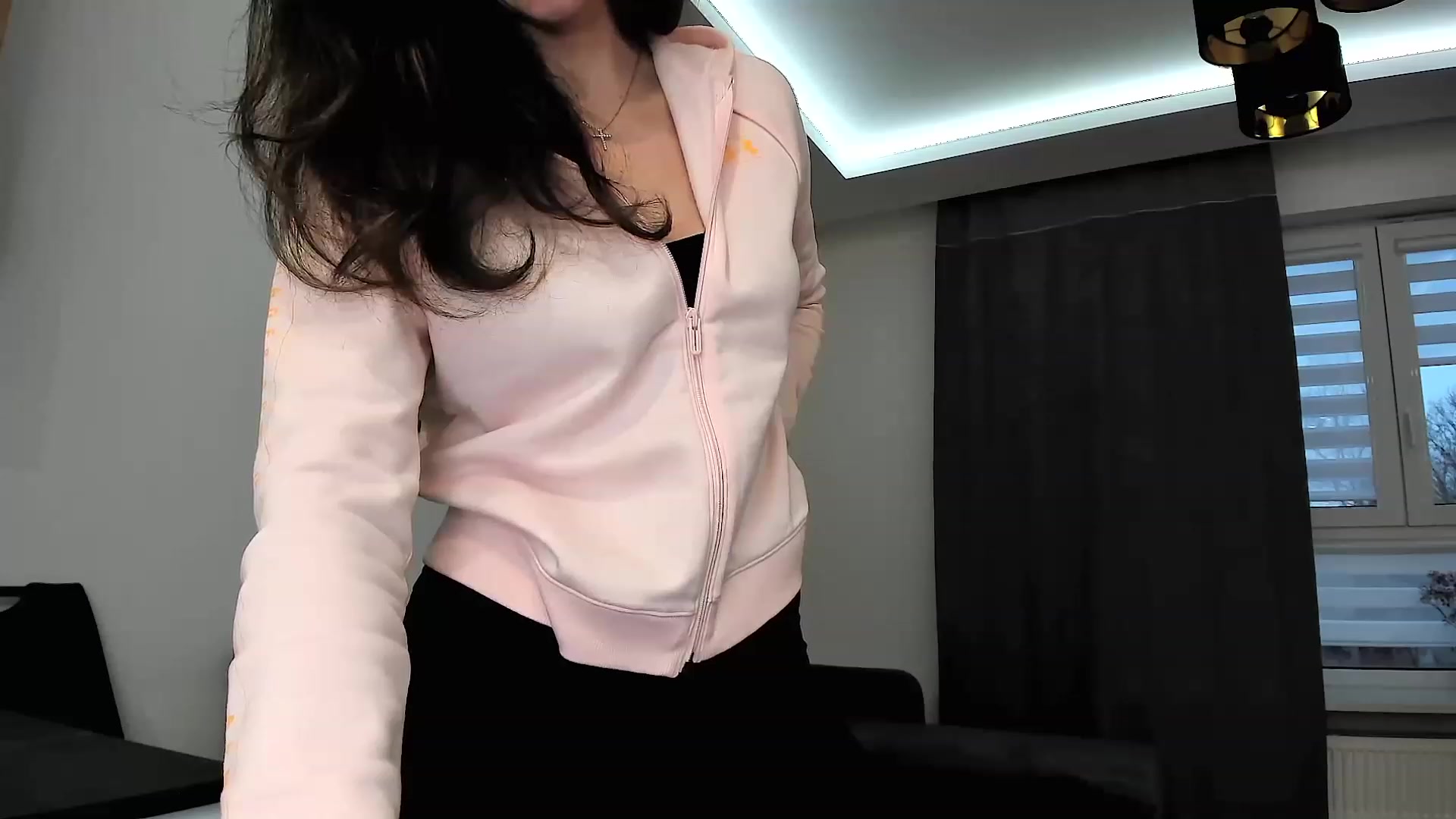 Gallery image thumbnail from Amber_Fry's myfreecams stream on, 02/21/2024, 16:10 image 12 of 20
