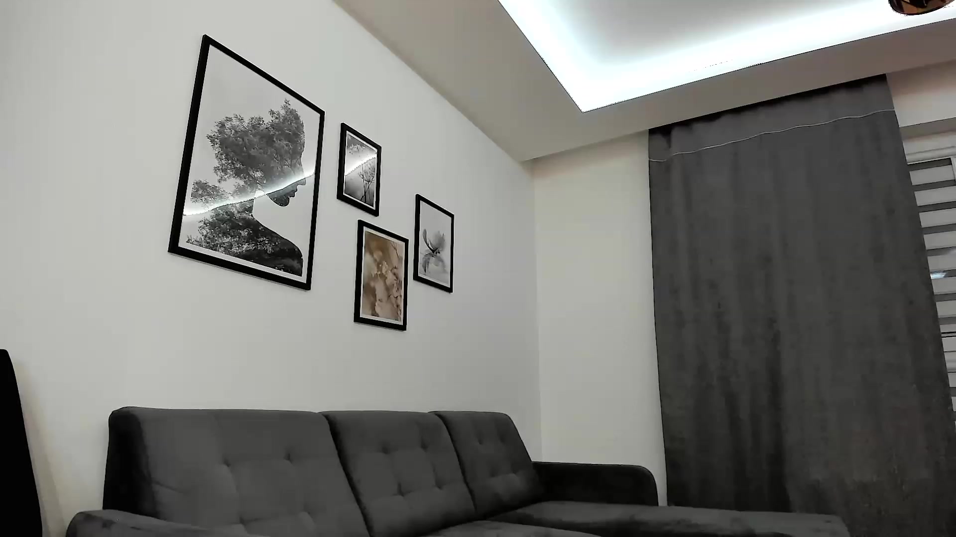 Gallery image thumbnail from Amber_Fry's myfreecams stream on, 02/21/2024, 17:39 image 18 of 20