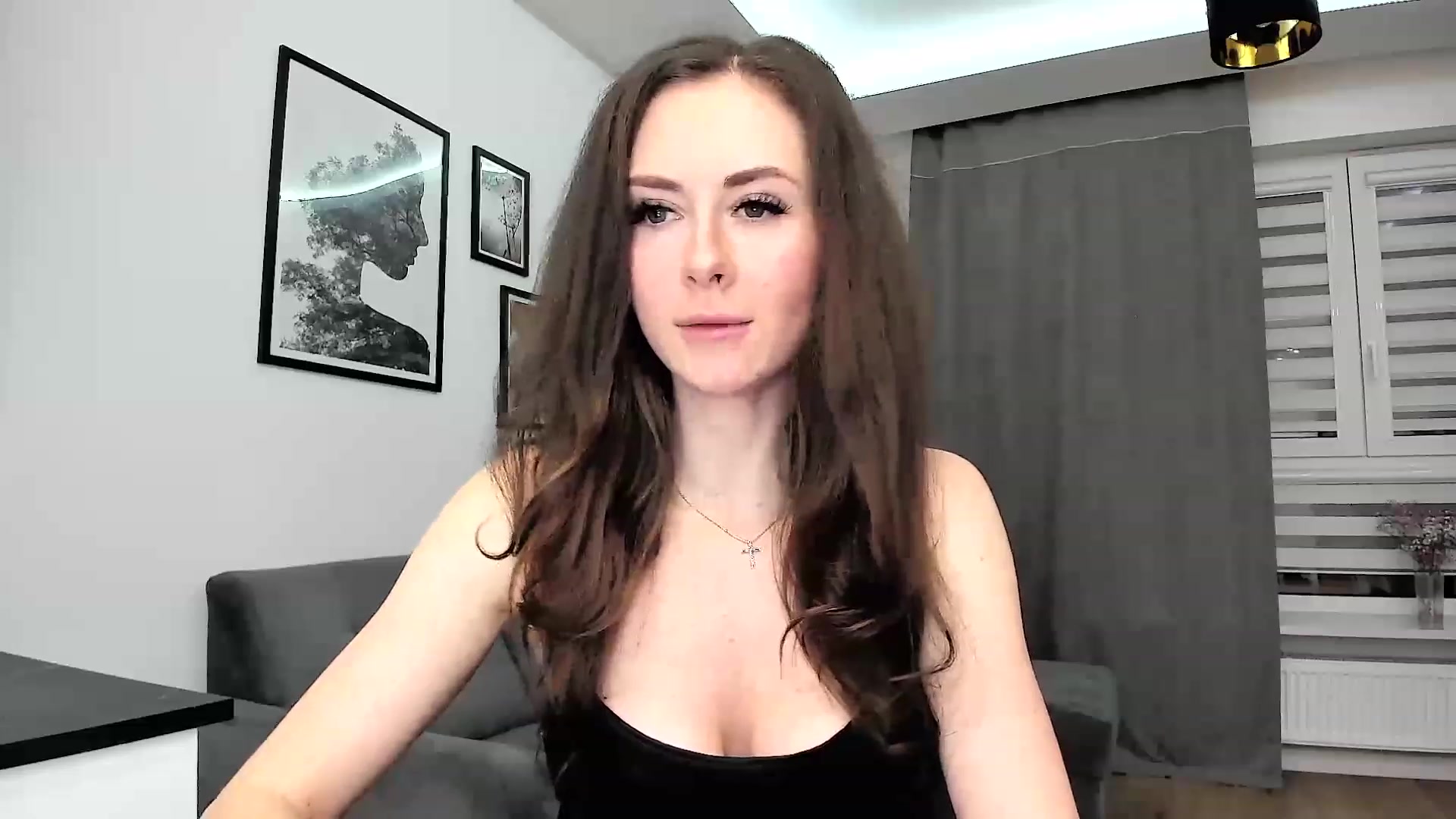 Gallery image thumbnail from Amber_Fry's myfreecams stream on, 02/21/2024, 17:39 image 12 of 20