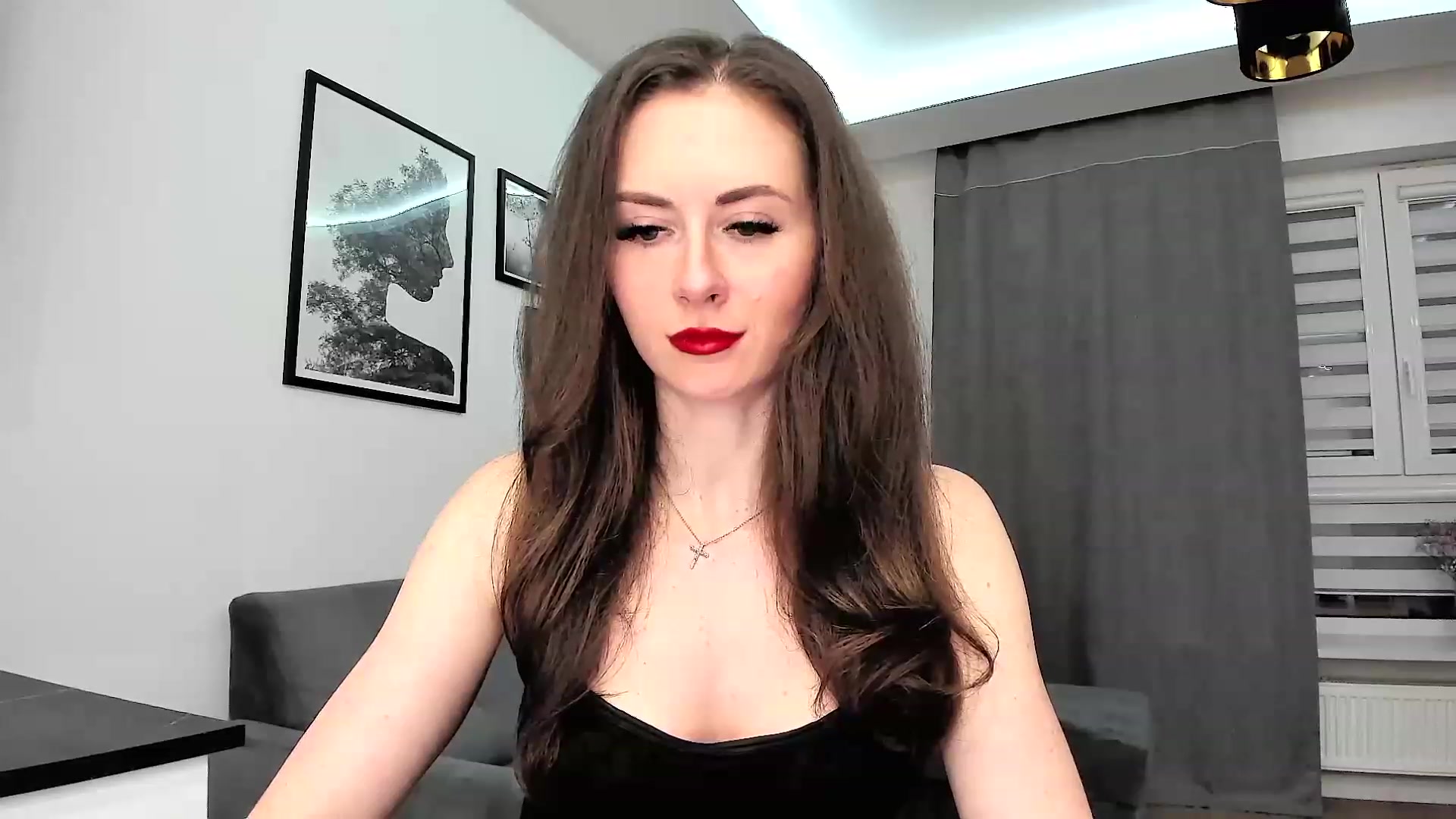 Gallery image thumbnail from Amber_Fry's myfreecams stream on, 02/21/2024, 19:29 image 17 of 20