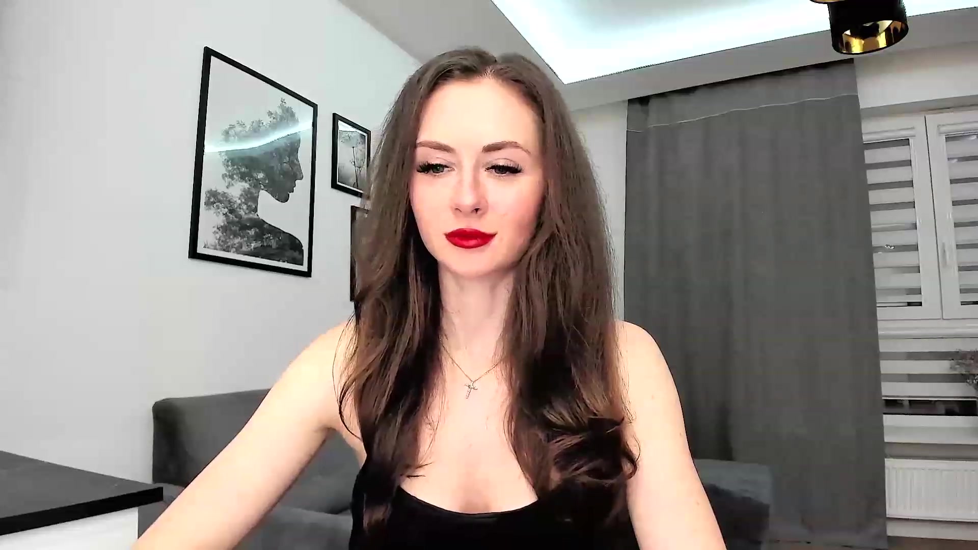 Gallery image thumbnail from Amber_Fry's myfreecams stream on, 02/21/2024, 19:29 image 18 of 20