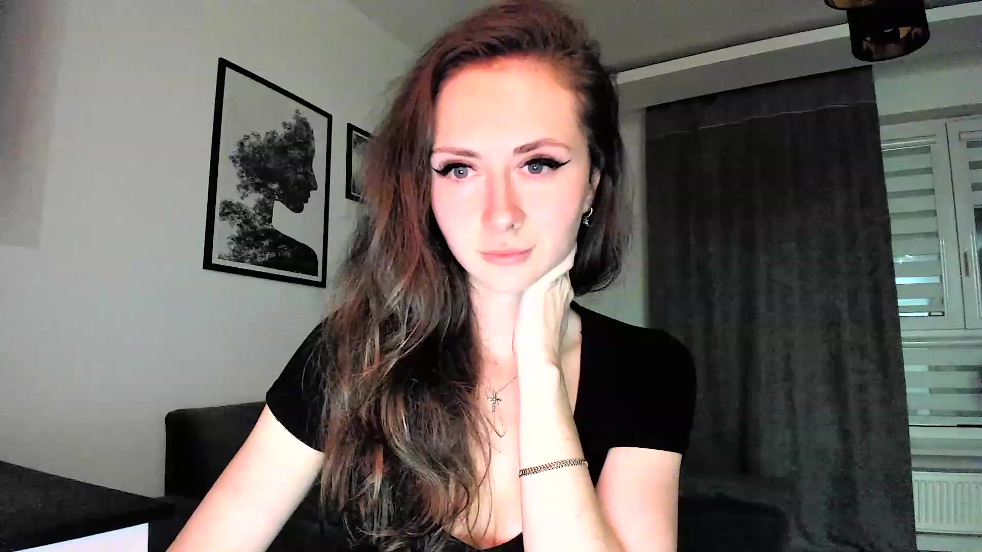 Gallery image thumbnail from Amber_Fry's myfreecams stream on, 02/26/2024, 18:46 image 1 of 20
