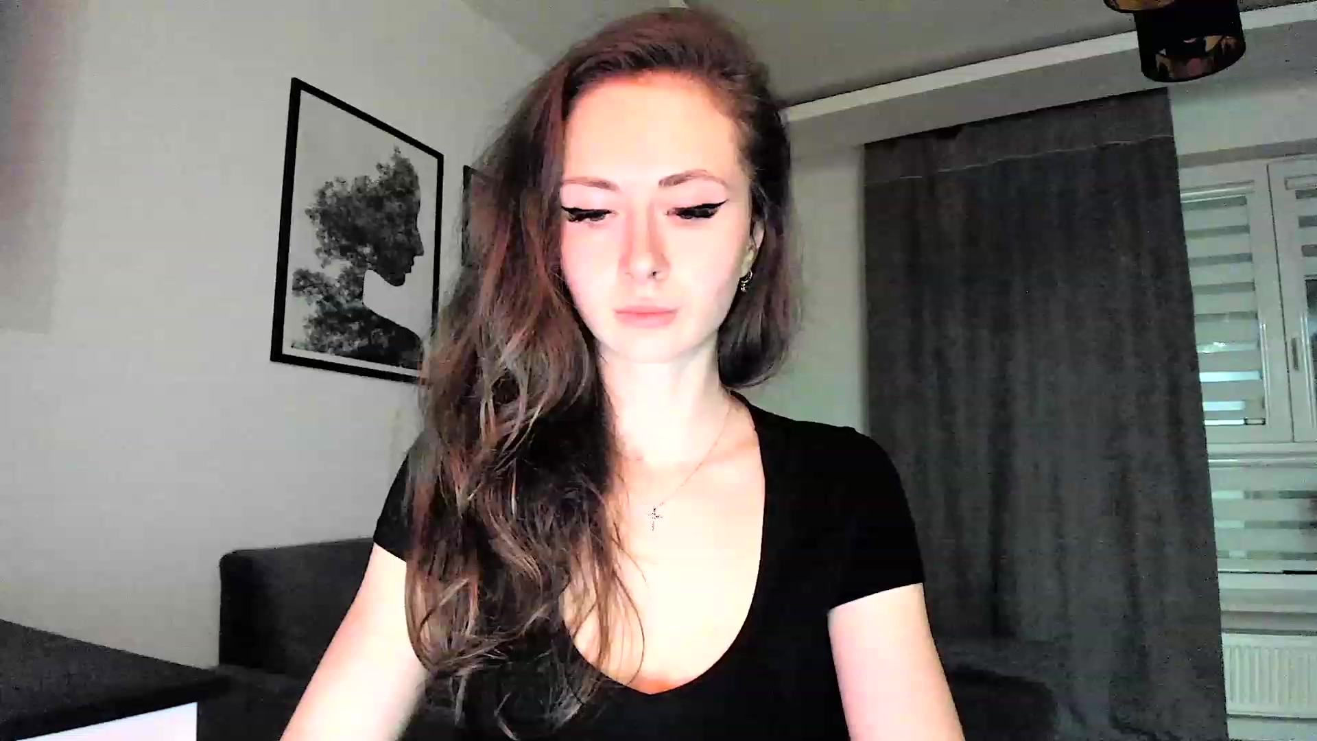 Gallery image thumbnail from Amber_Fry's myfreecams stream on, 02/26/2024, 18:46 image 3 of 20