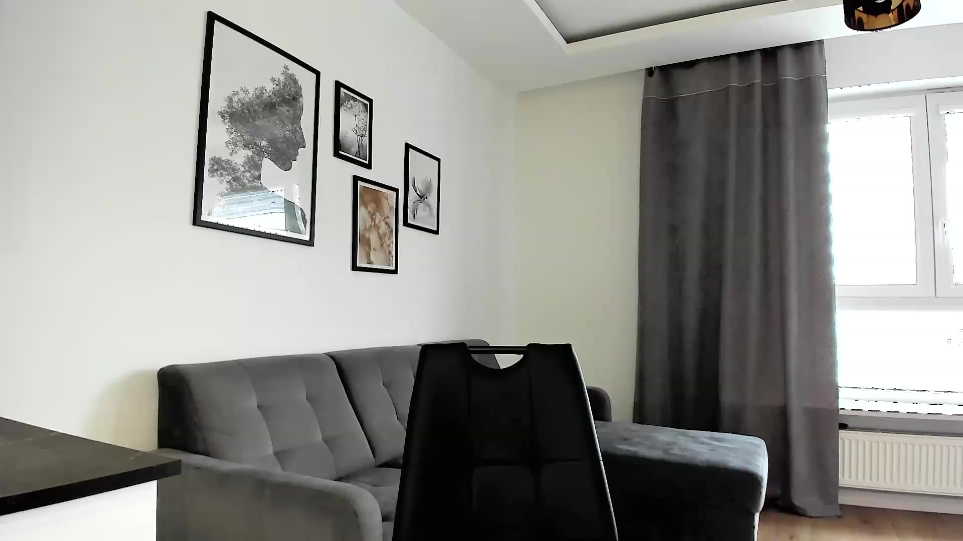 Gallery image thumbnail from Amber_Fry's myfreecams stream on, 03/02/2024, 14:15 image 17 of 20