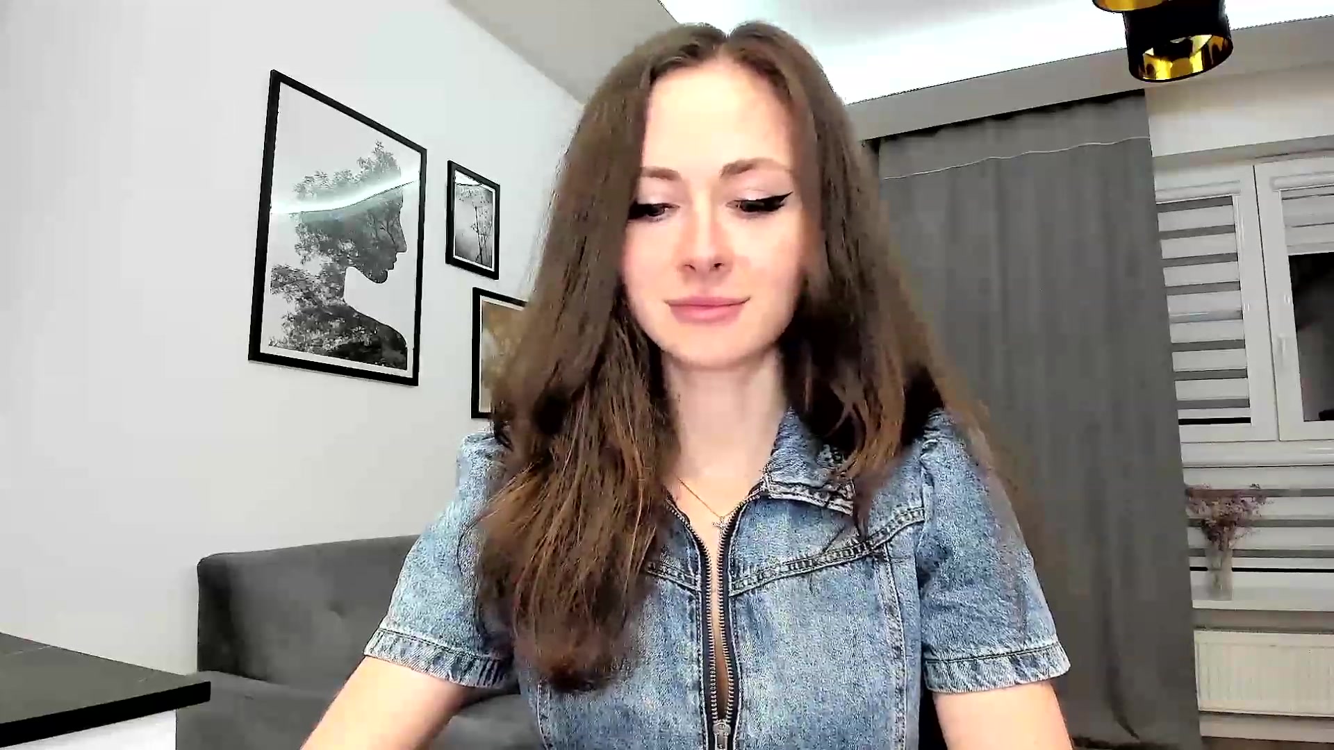 Gallery image thumbnail from Amber_Fry's myfreecams stream on, 03/06/2024, 18:45 image 10 of 20