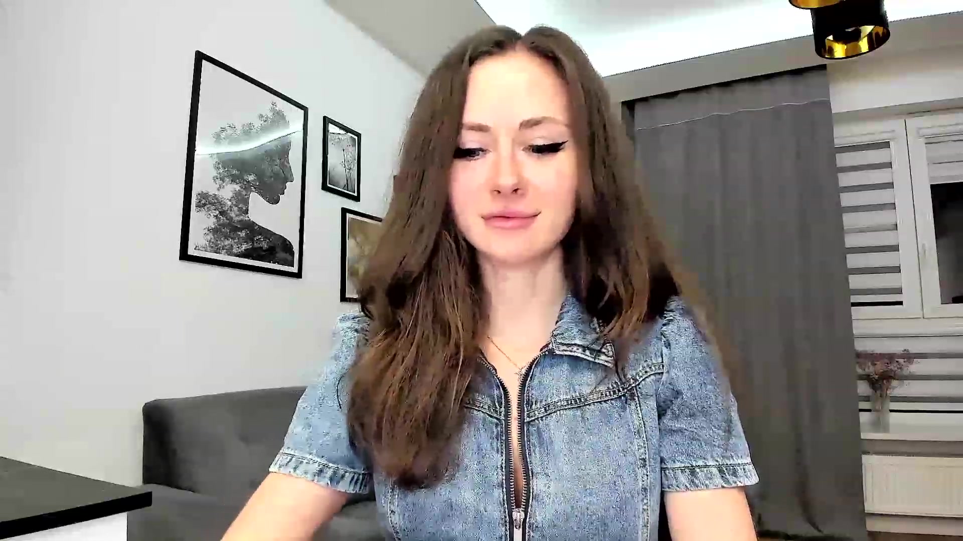 Gallery image thumbnail from Amber_Fry's myfreecams stream on, 03/06/2024, 18:45 image 9 of 20