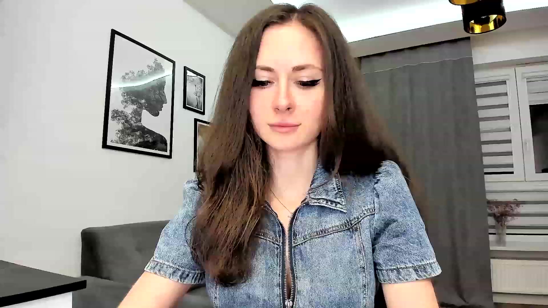 Gallery image thumbnail from Amber_Fry's myfreecams stream on, 03/06/2024, 18:45 image 3 of 20