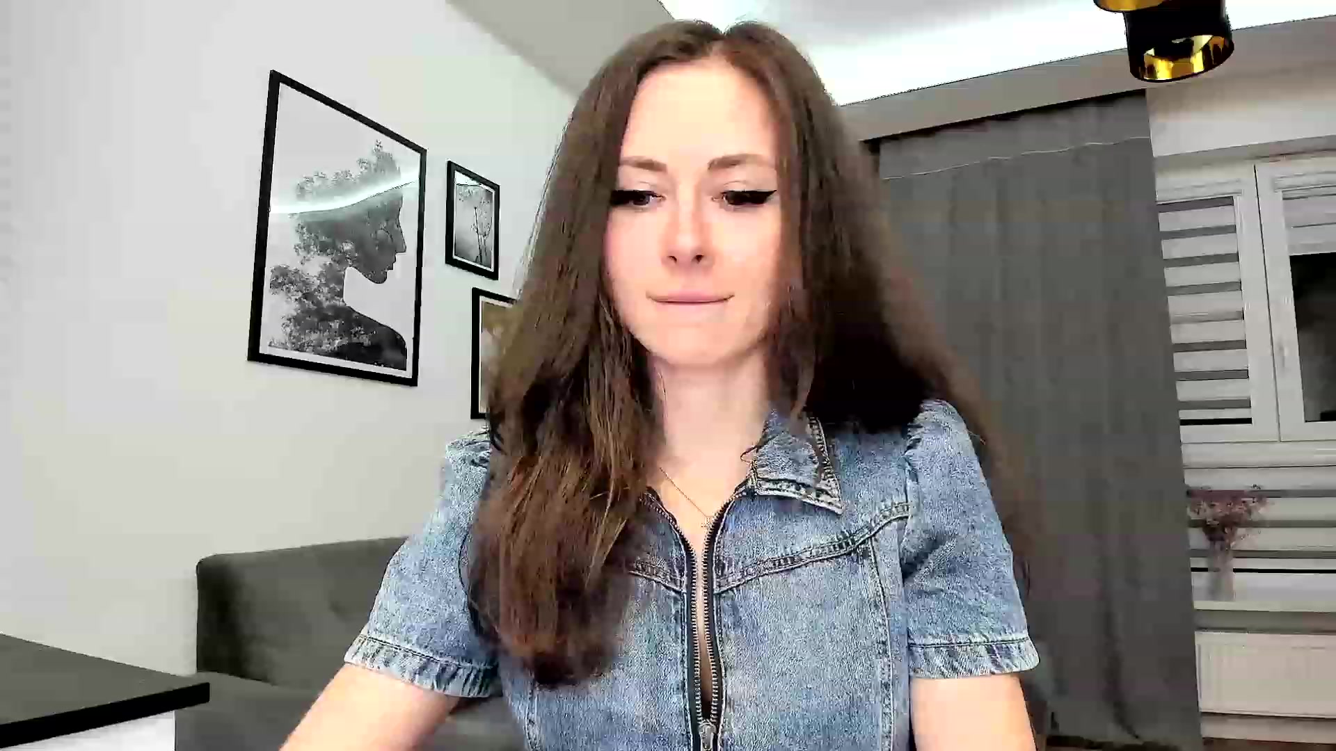 Gallery image thumbnail from Amber_Fry's myfreecams stream on, 03/06/2024, 18:45 image 5 of 20