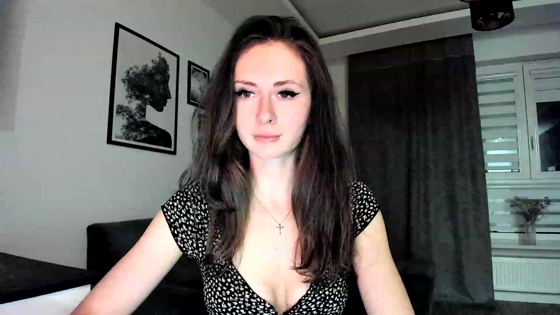 Gallery image thumbnail from Amber_Fry's myfreecams stream on, 03/08/2024, 18:17 image 9 of 20