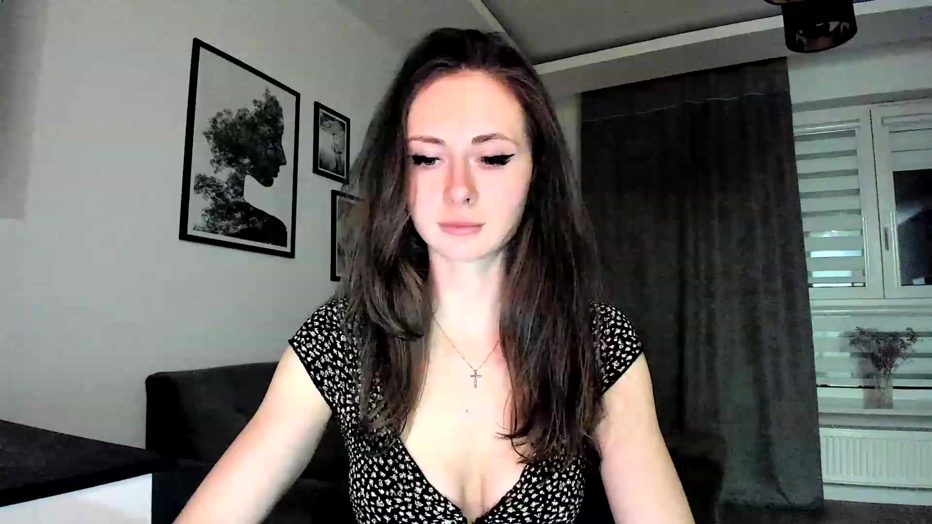 Gallery image thumbnail from Amber_Fry's myfreecams stream on, 03/08/2024, 18:17 image 6 of 20
