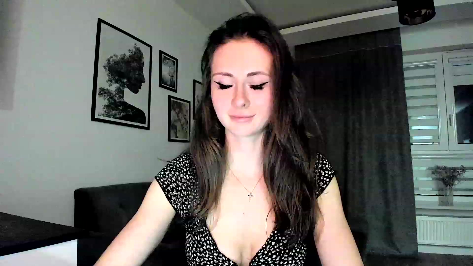 Gallery image thumbnail from Amber_Fry's myfreecams stream on, 03/08/2024, 18:17 image 20 of 20