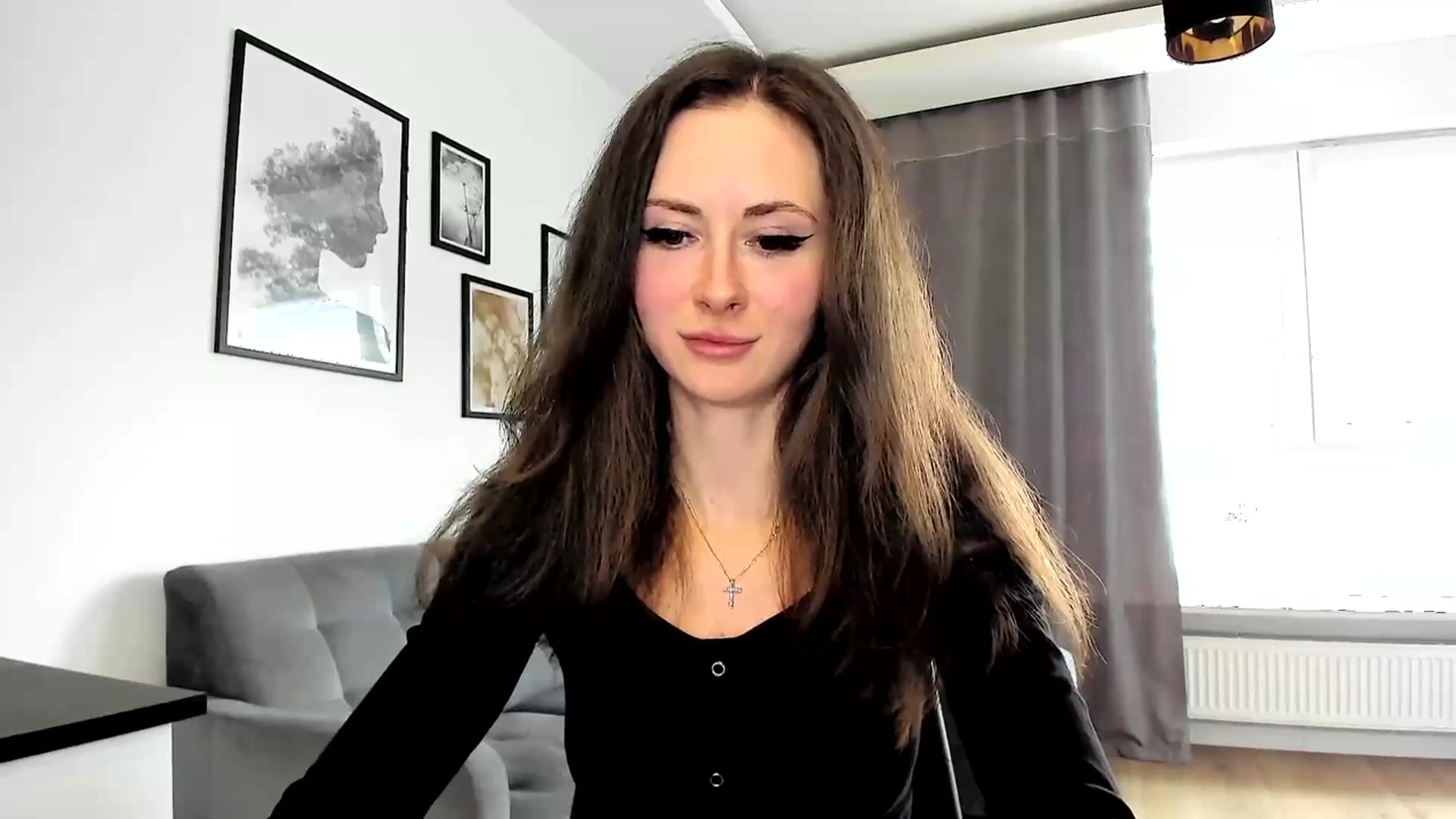 Gallery image thumbnail from Amber_Fry's myfreecams stream on, 03/10/2024, 14:19 image 2 of 20