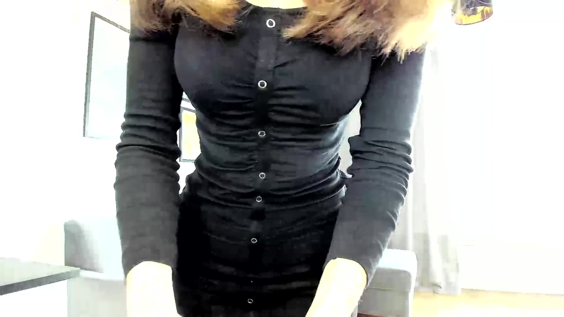 Gallery image thumbnail from Amber_Fry's myfreecams stream on, 03/10/2024, 14:19 image 5 of 20