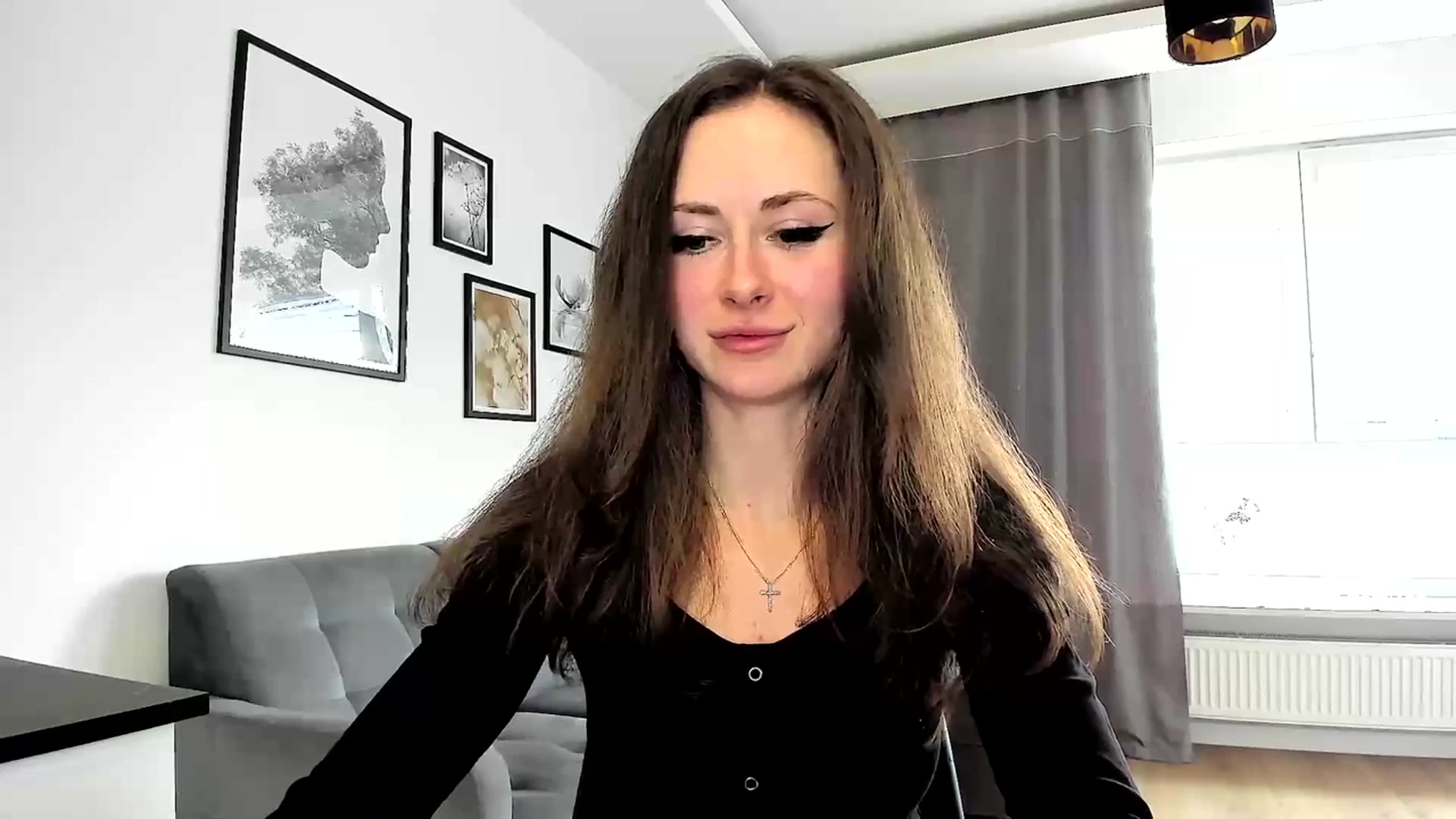 Gallery image thumbnail from Amber_Fry's myfreecams stream on, 03/10/2024, 14:19 image 1 of 20
