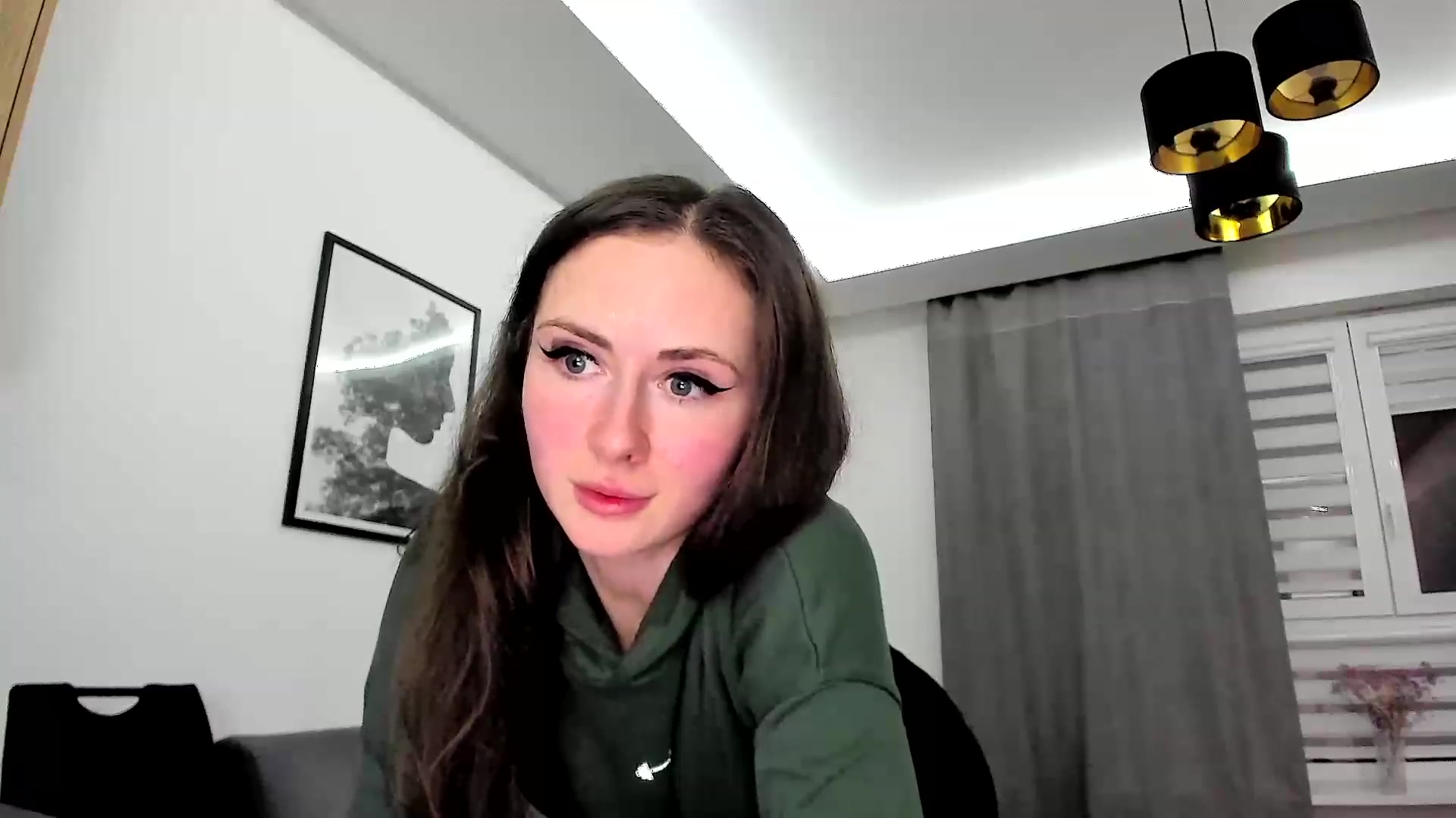 Gallery image thumbnail from Amber_Fry's myfreecams stream on, 03/11/2024, 18:16 image 15 of 20