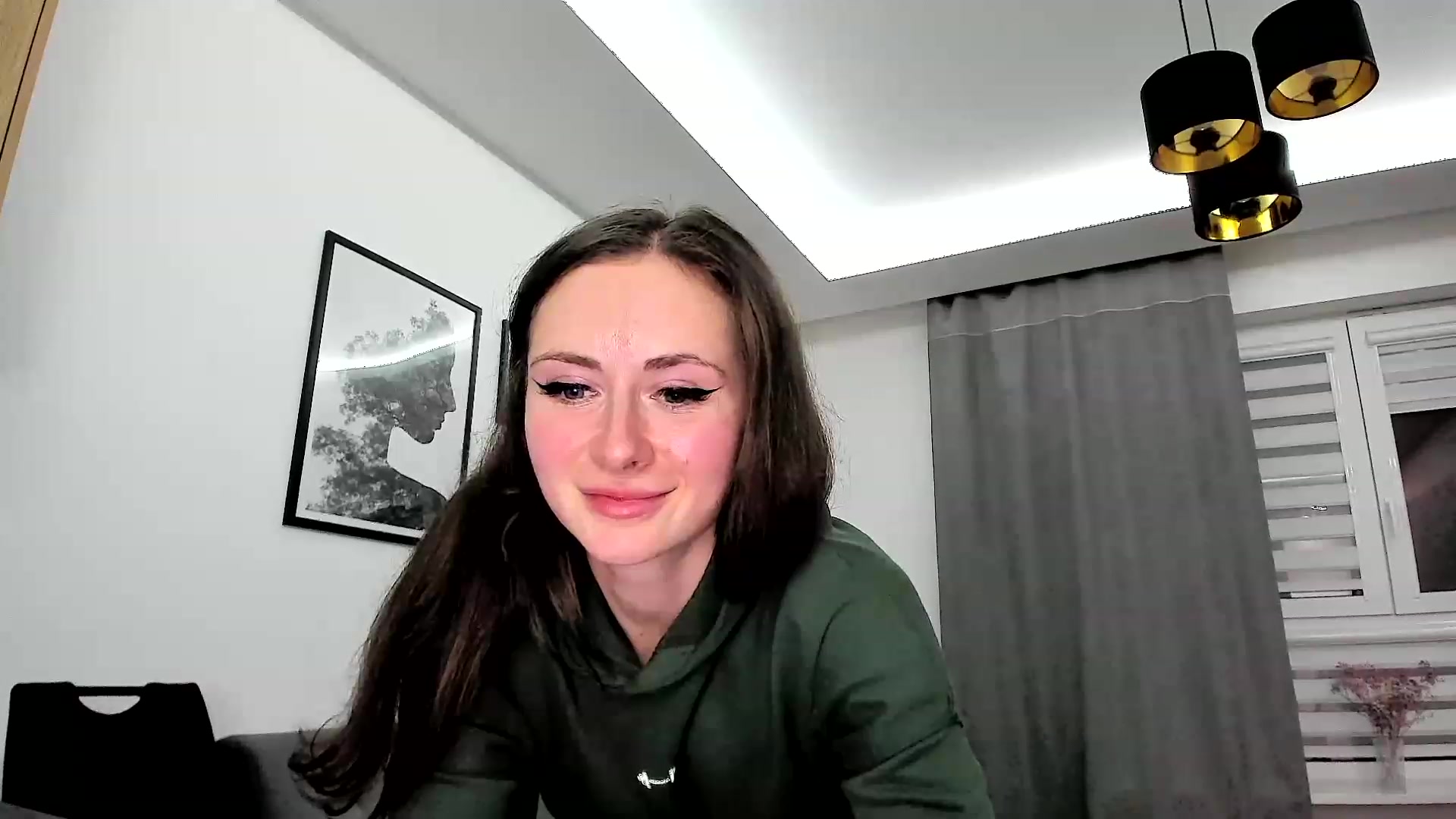 Gallery image thumbnail from Amber_Fry's myfreecams stream on, 03/11/2024, 18:16 image 13 of 20