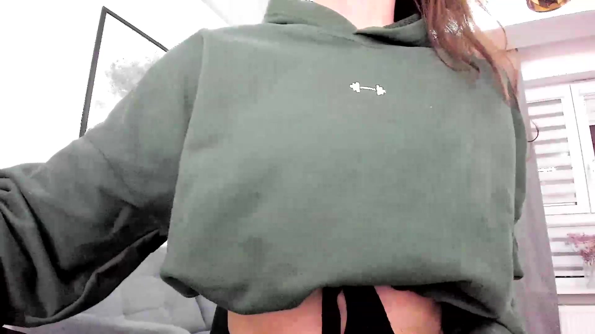 Gallery image thumbnail from Amber_Fry's myfreecams stream on, 03/11/2024, 18:51 image 10 of 20