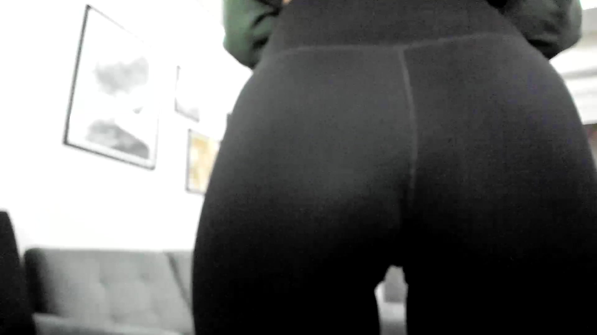 Gallery image thumbnail from Amber_Fry's myfreecams stream on, 03/11/2024, 18:51 image 5 of 20