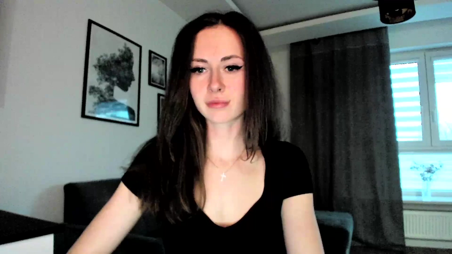 Gallery image thumbnail from Amber_Fry's myfreecams stream on, 03/12/2024, 16:34 image 11 of 20