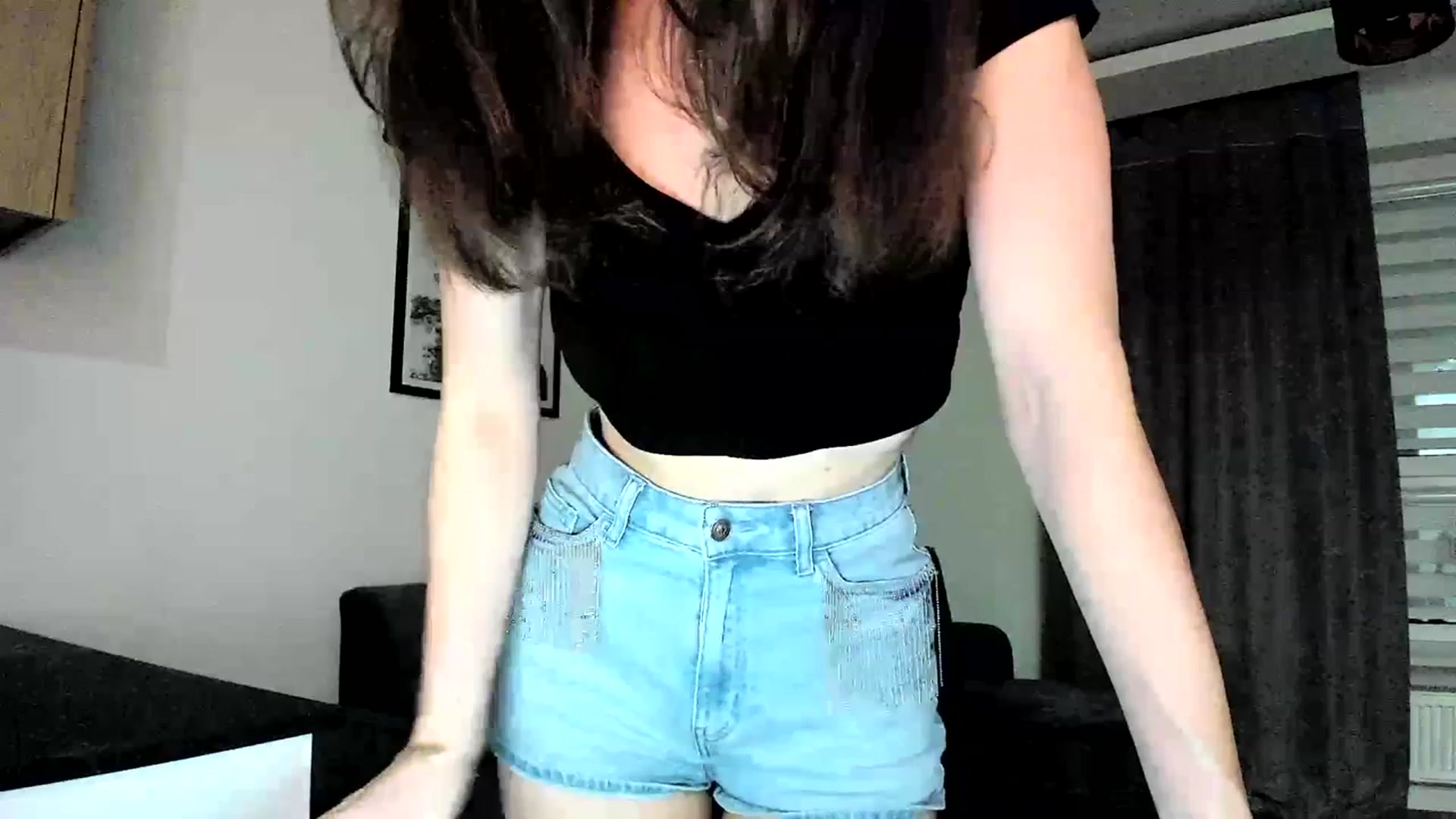 Gallery image thumbnail from Amber_Fry's myfreecams stream on, 03/12/2024, 18:55 image 13 of 20