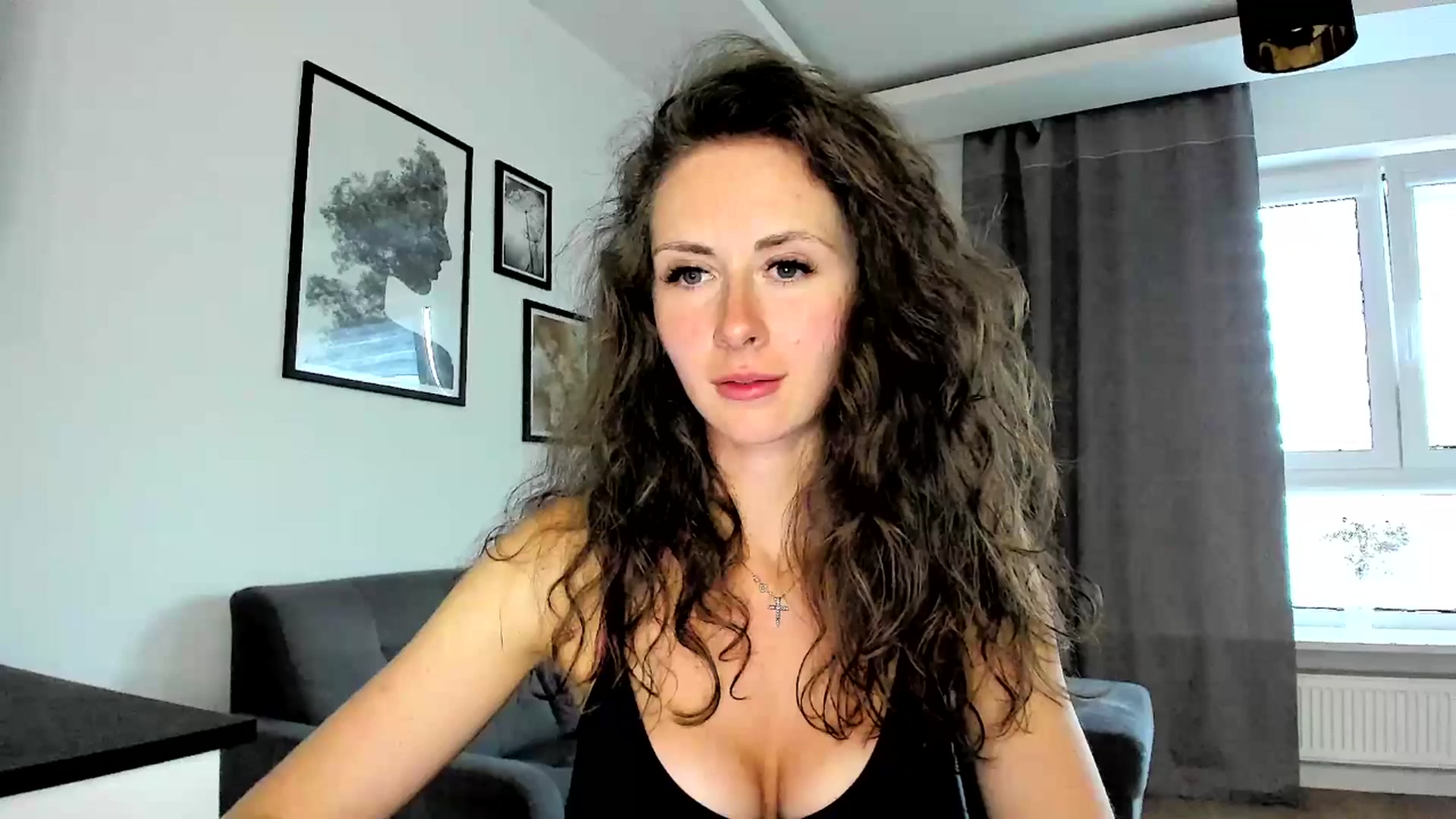 Gallery image thumbnail from Amber_Fry's myfreecams stream on, 04/01/2024, 17:12 image 4 of 20