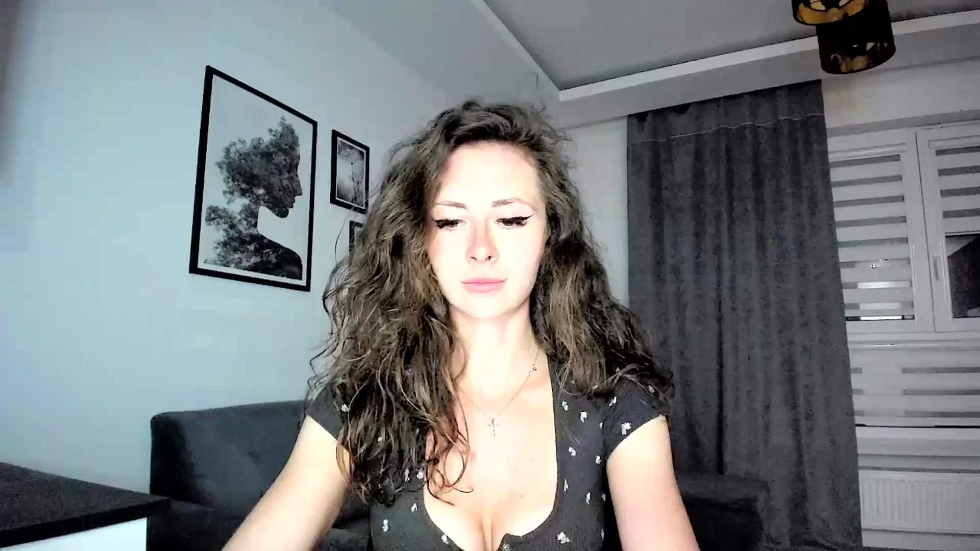 Gallery image thumbnail from Amber_Fry's myfreecams stream on, 04/09/2024, 19:00 image 11 of 20