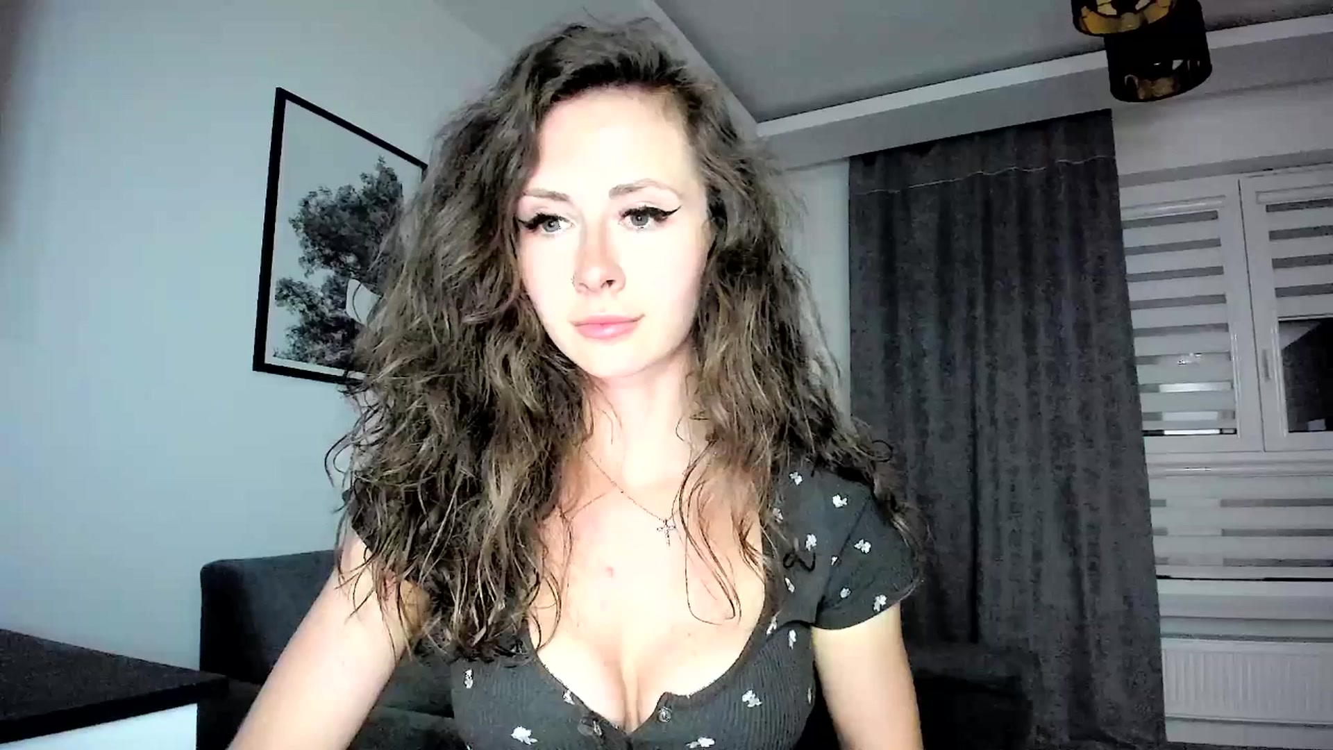 Gallery image thumbnail from Amber_Fry's myfreecams stream on, 04/09/2024, 19:00 image 2 of 20