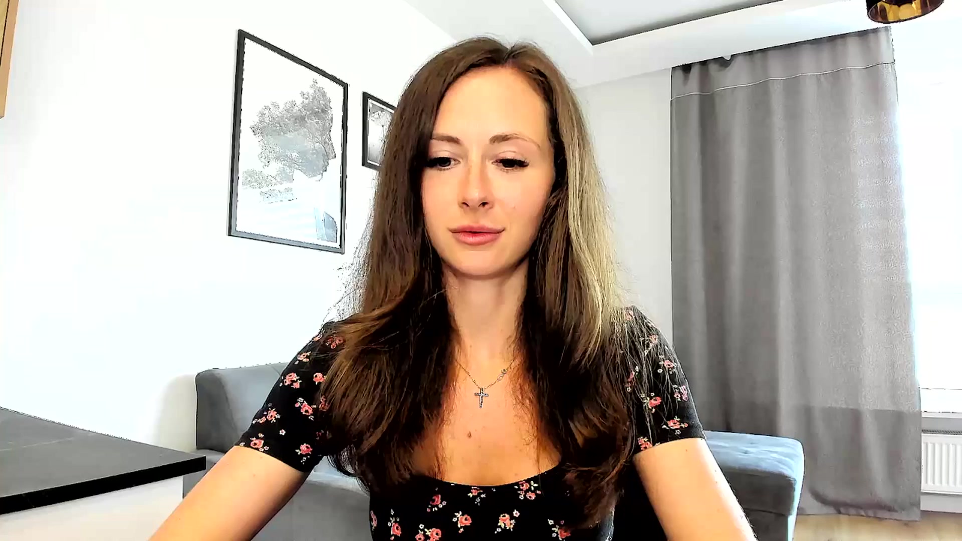Gallery image thumbnail from Amber_Fry's myfreecams stream on, 04/11/2024, 14:18 image 11 of 20