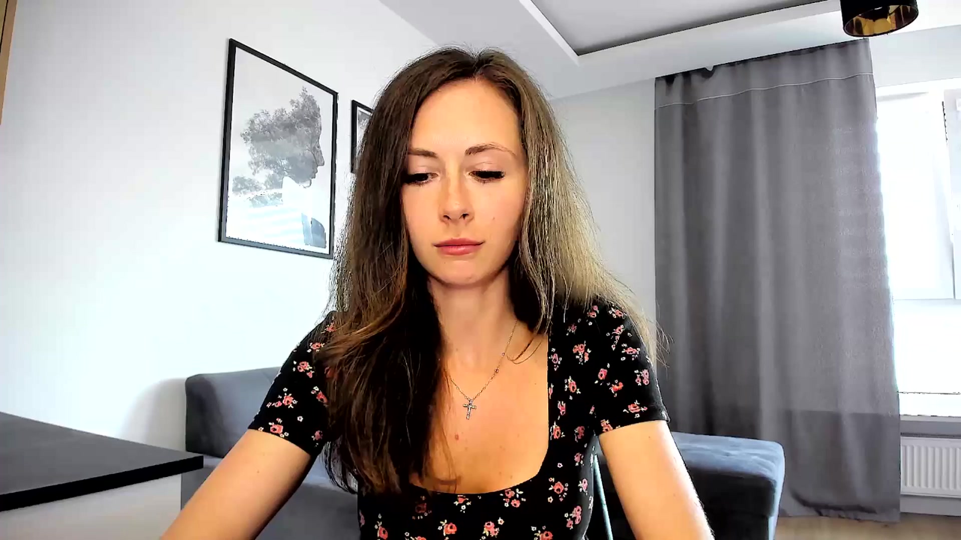 Gallery image thumbnail from Amber_Fry's myfreecams stream on, 04/11/2024, 14:18 image 1 of 20