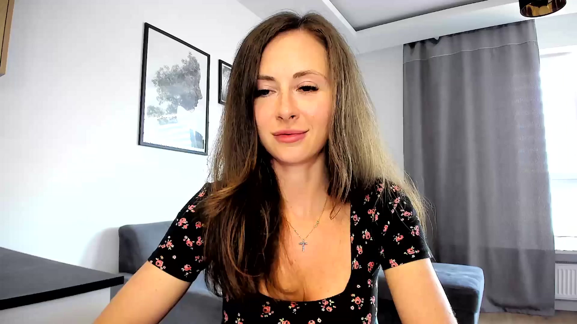 Gallery image thumbnail from Amber_Fry's myfreecams stream on, 04/11/2024, 14:18 image 3 of 20