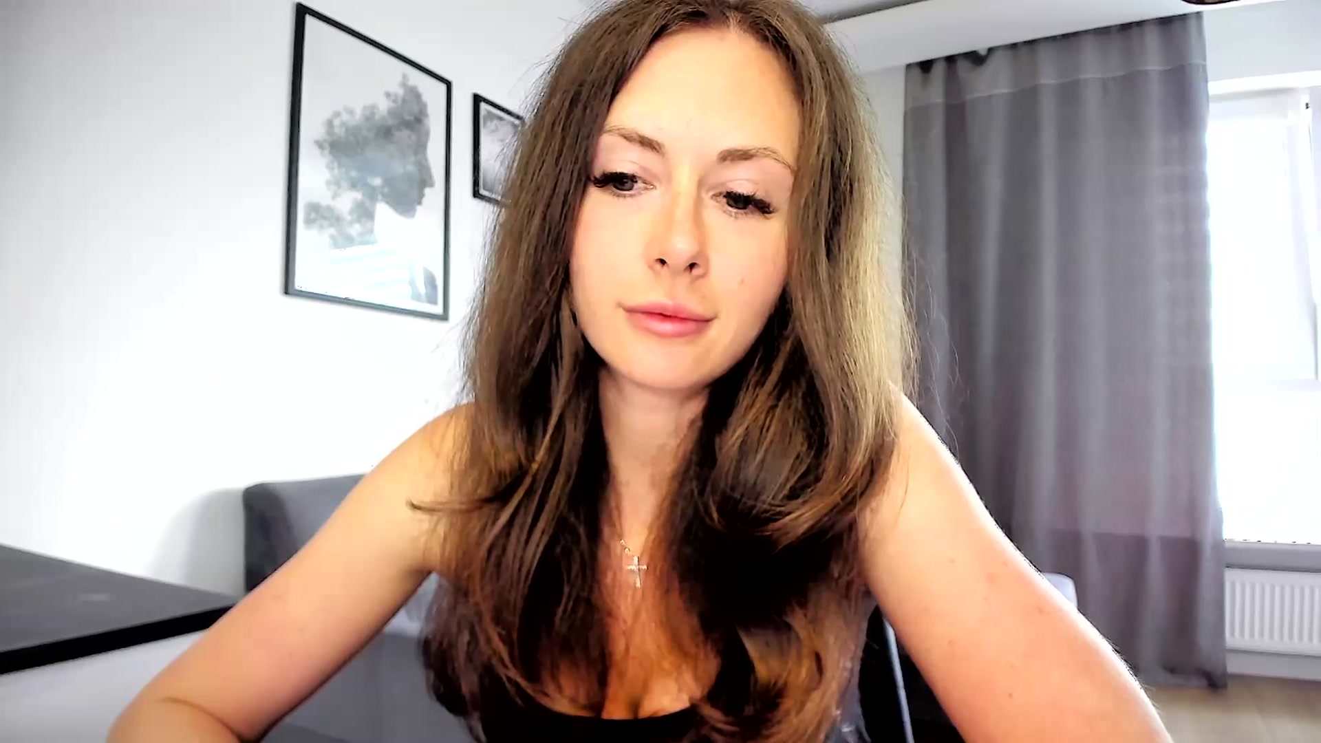 Gallery image thumbnail from Amber_Fry's myfreecams stream on, 04/13/2024, 14:49 image 15 of 20