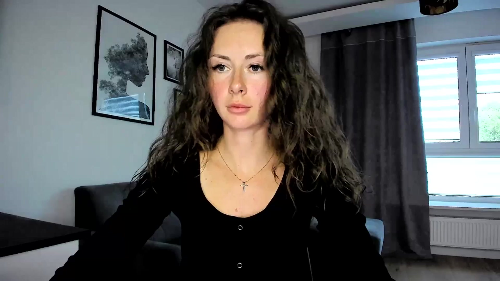 Gallery image thumbnail from Amber_Fry's myfreecams stream on, 04/19/2024, 17:56 image 10 of 20