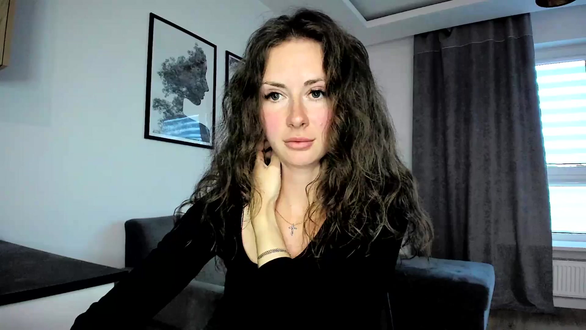 Gallery image thumbnail from Amber_Fry's myfreecams stream on, 04/19/2024, 17:56 image 18 of 20