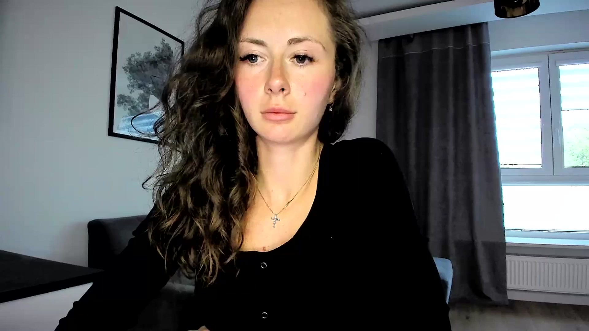 Gallery image thumbnail from Amber_Fry's myfreecams stream on, 04/19/2024, 17:56 image 7 of 20