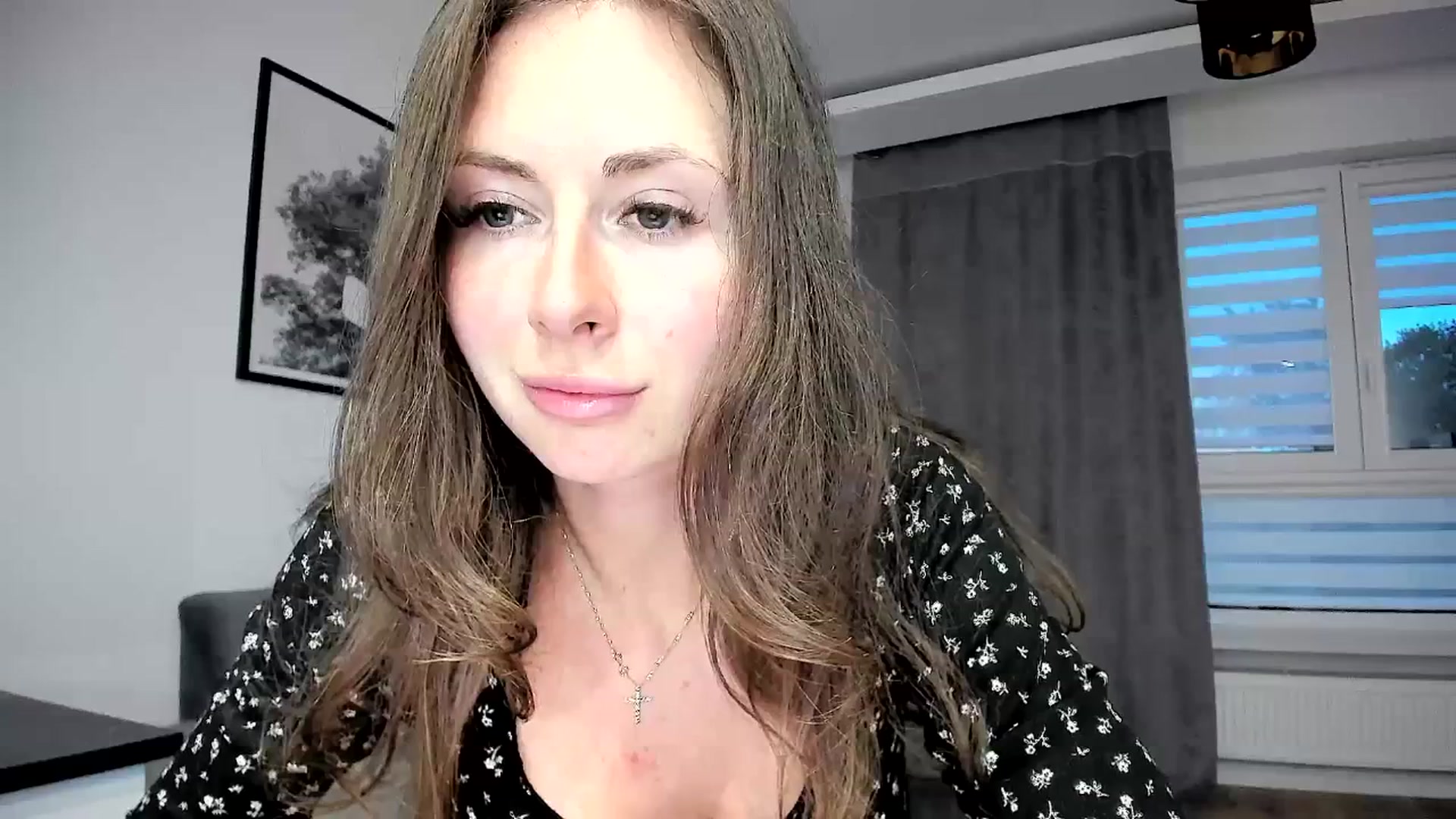 Gallery image thumbnail from Amber_Fry's myfreecams stream on, 04/22/2024, 18:12 image 11 of 20